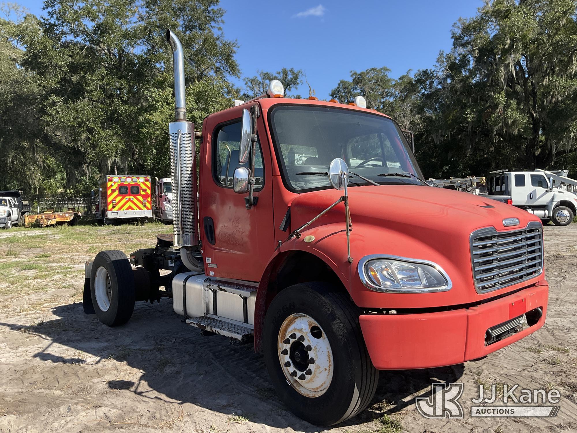 2007 Freightliner M2 106