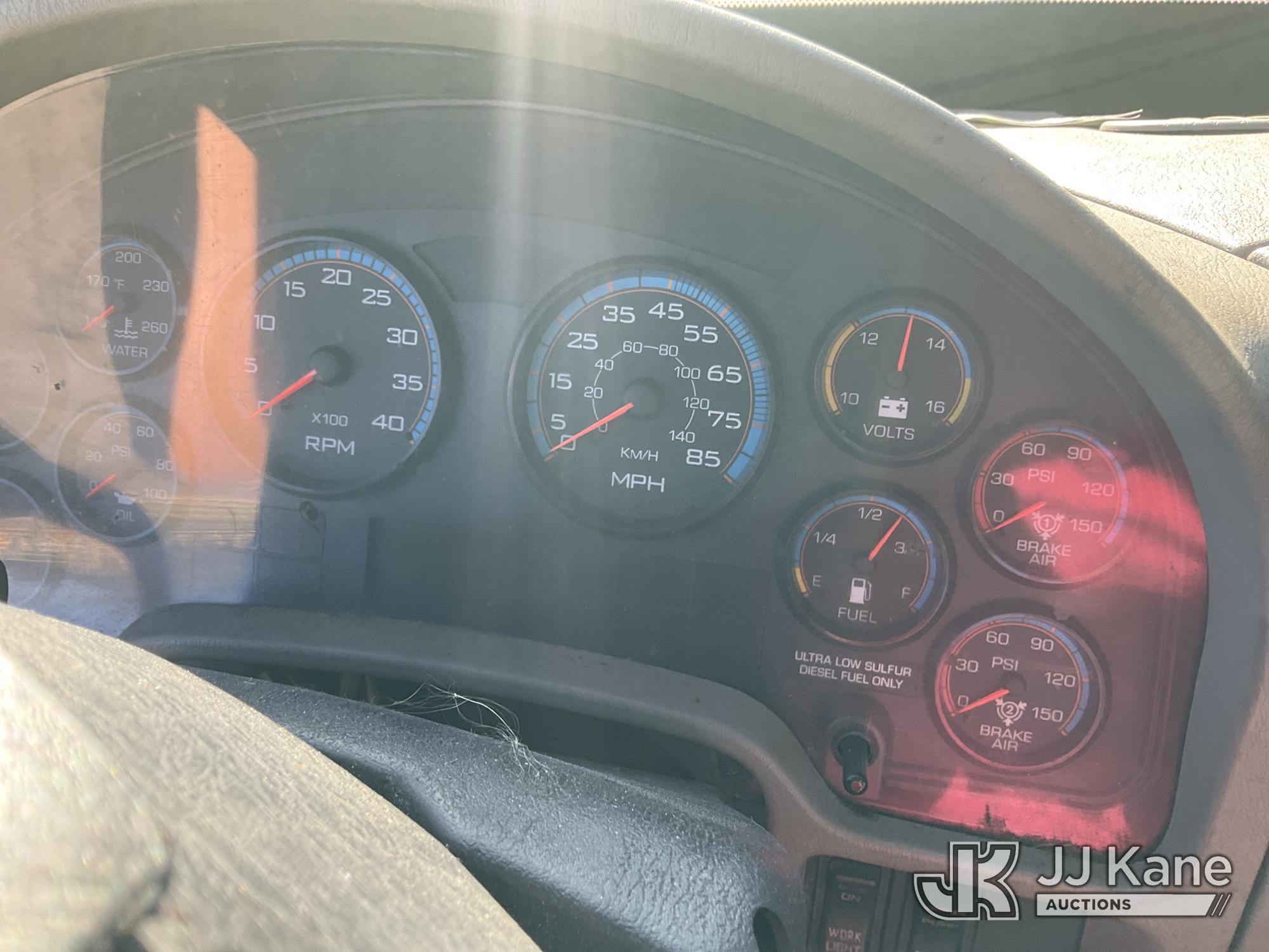 2009 International 8600