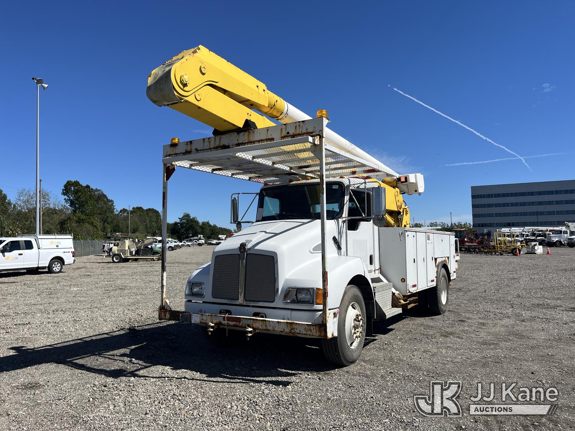 2005 Kenworth T300