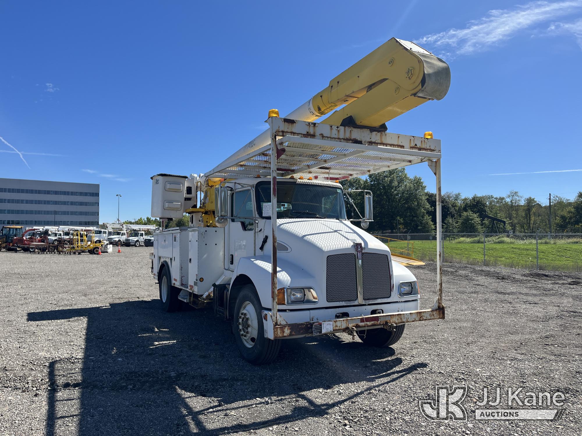 2005 Kenworth T300