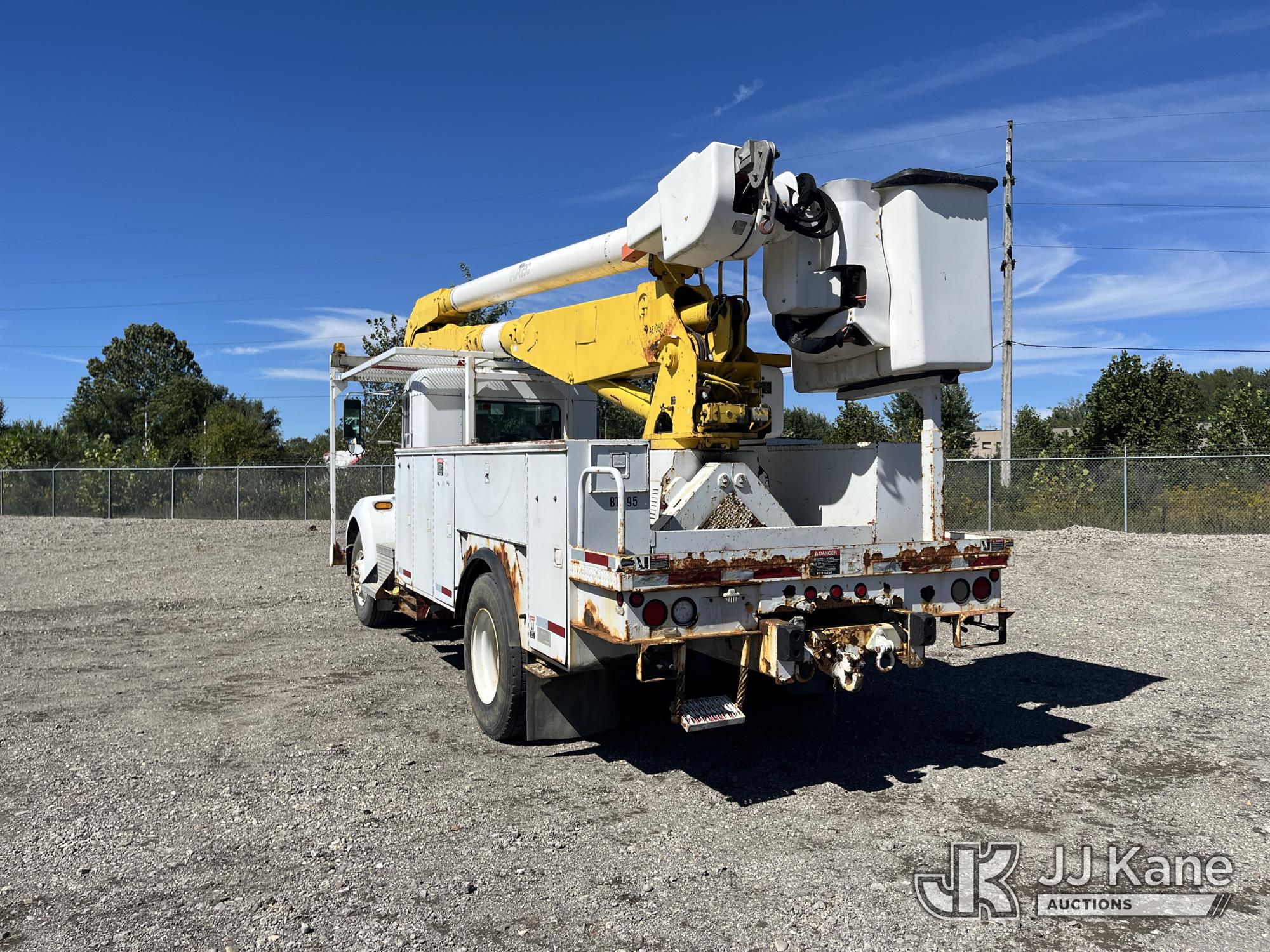 2005 Kenworth T300