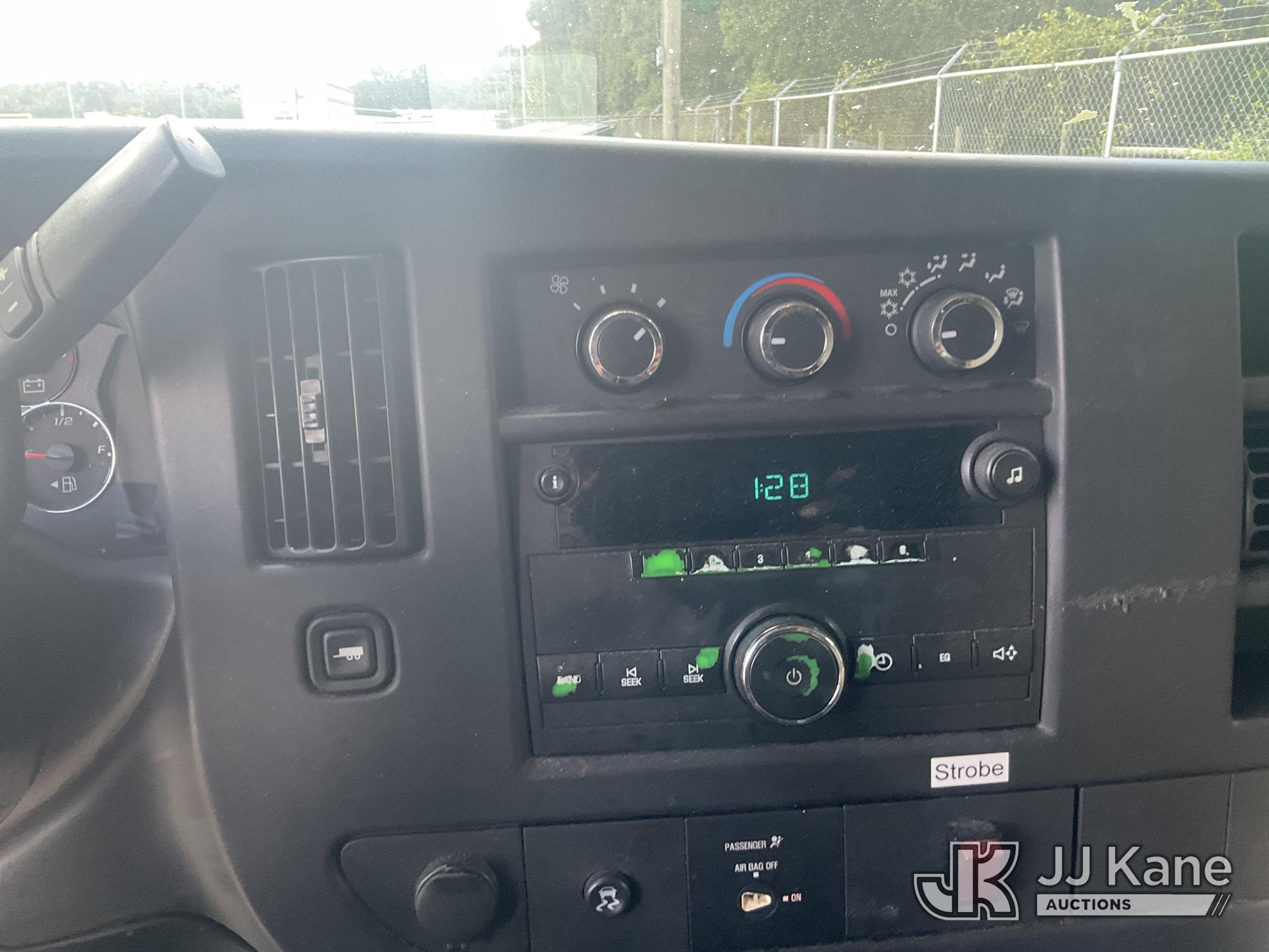 2011 Chevrolet EXPRESS