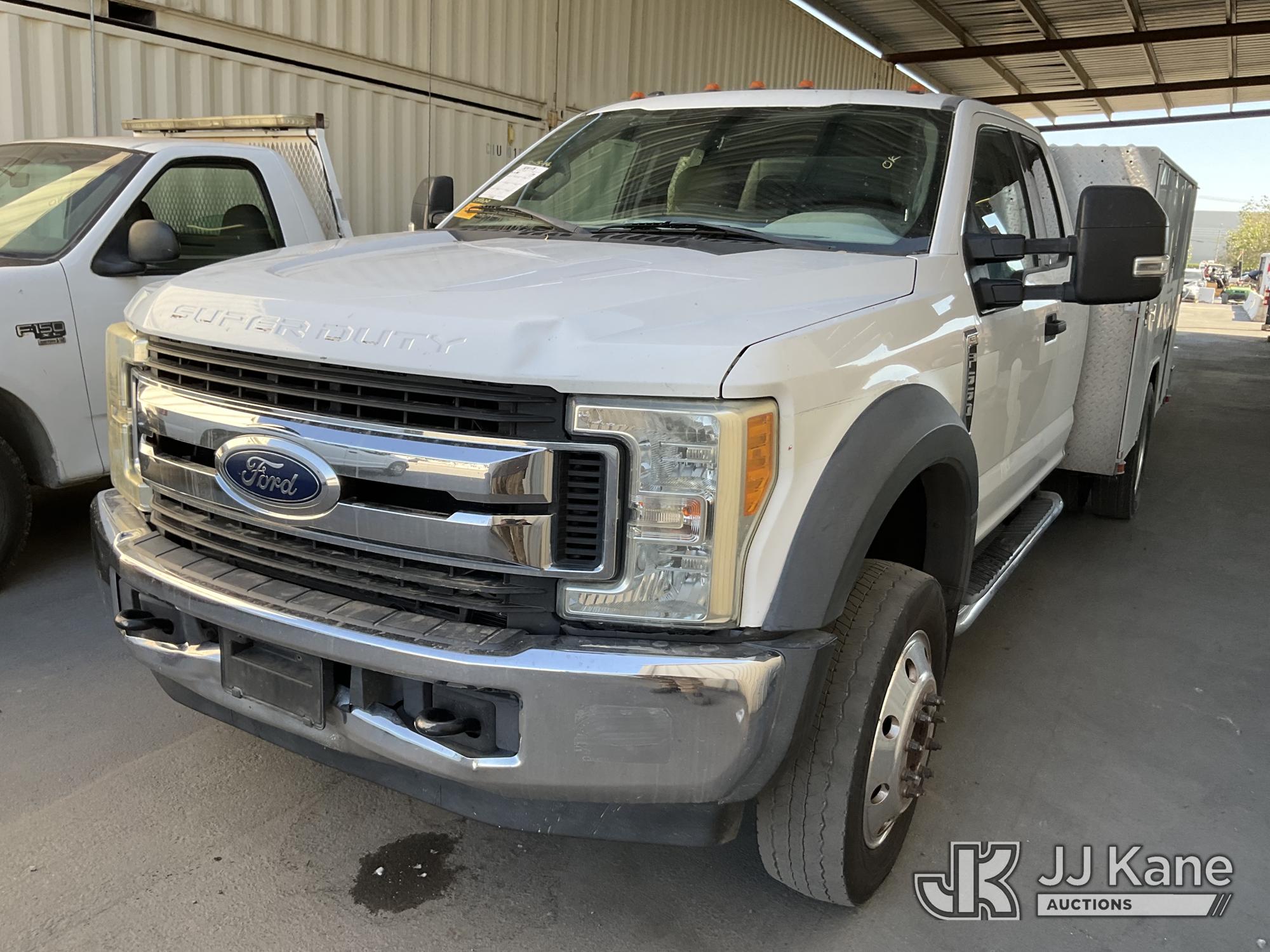 Photo of 2017 Ford F-550