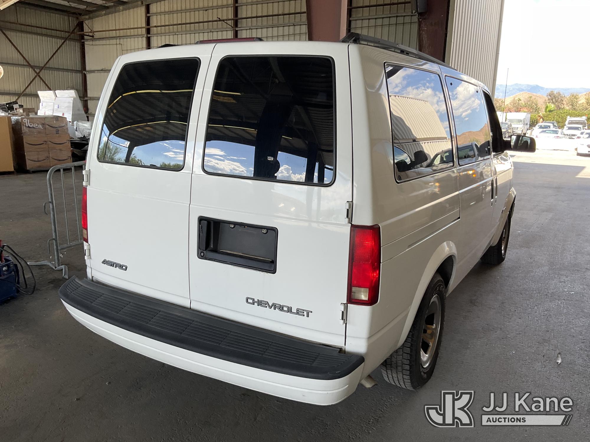 2002 Chevrolet Astro