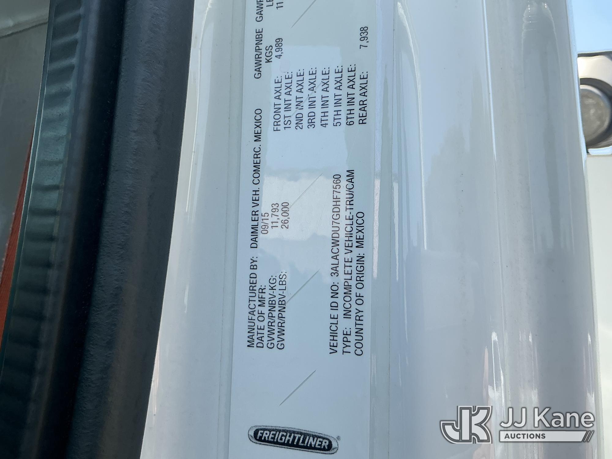 2016 Freightliner M2 106