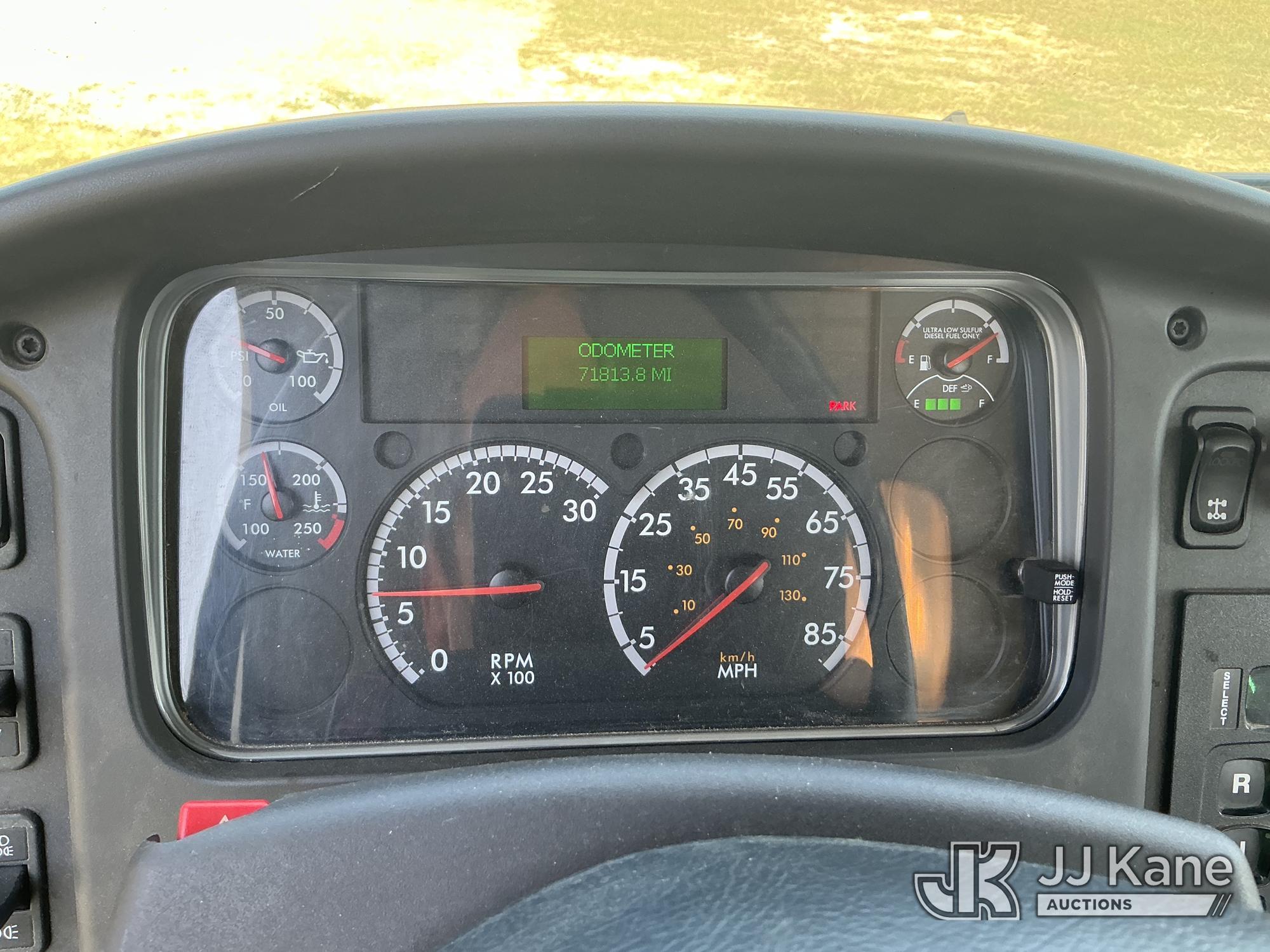 2016 Freightliner M2 106