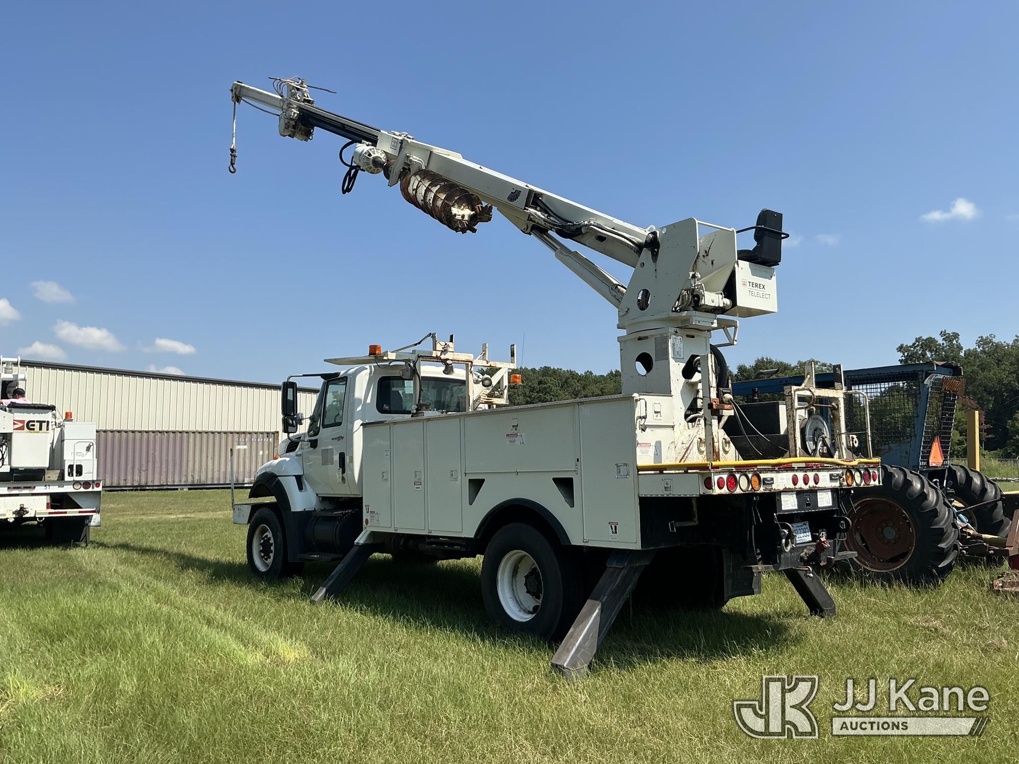 2009 International 7400 4x4