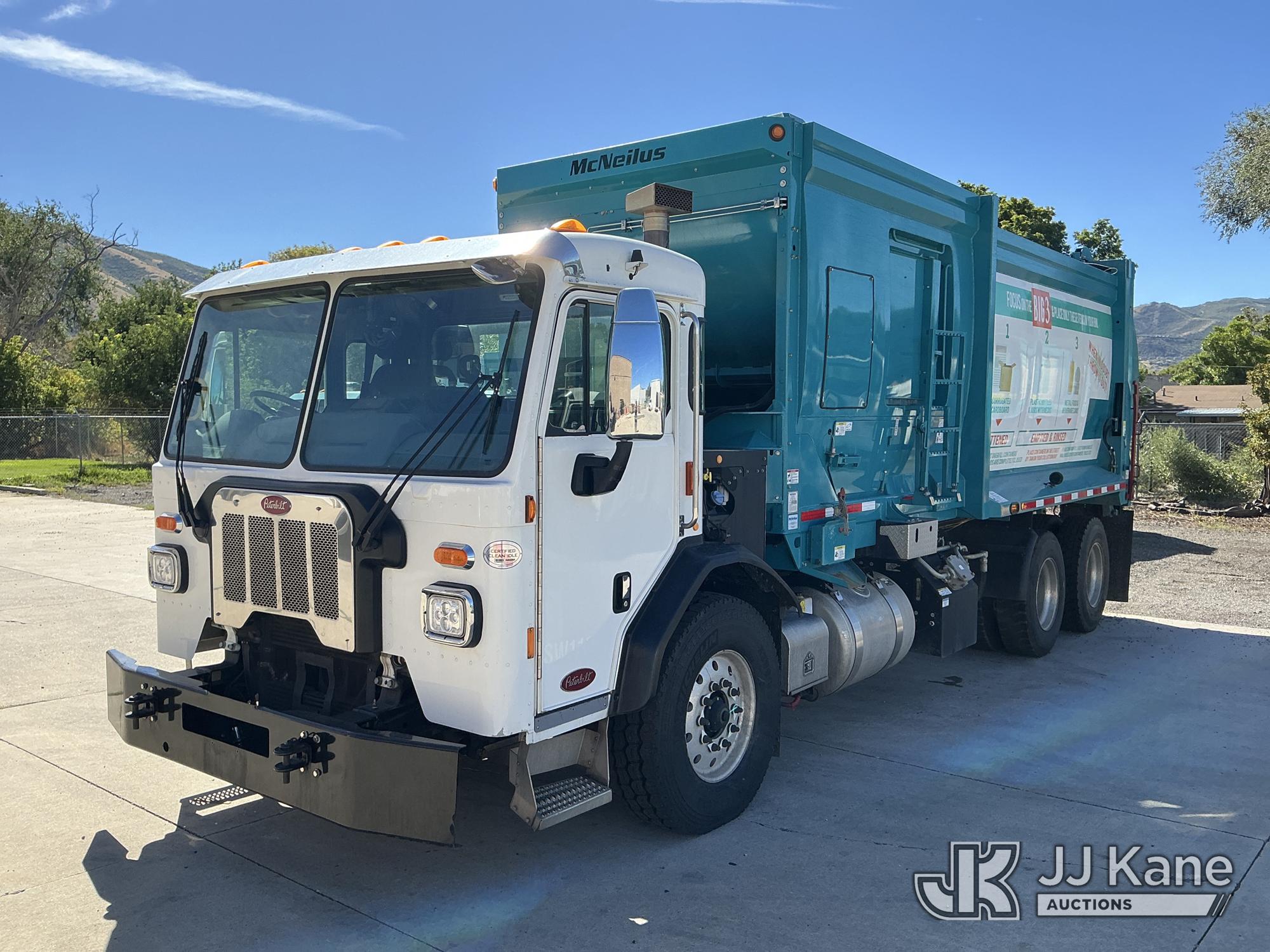 Photo of 2024 Peterbilt 520