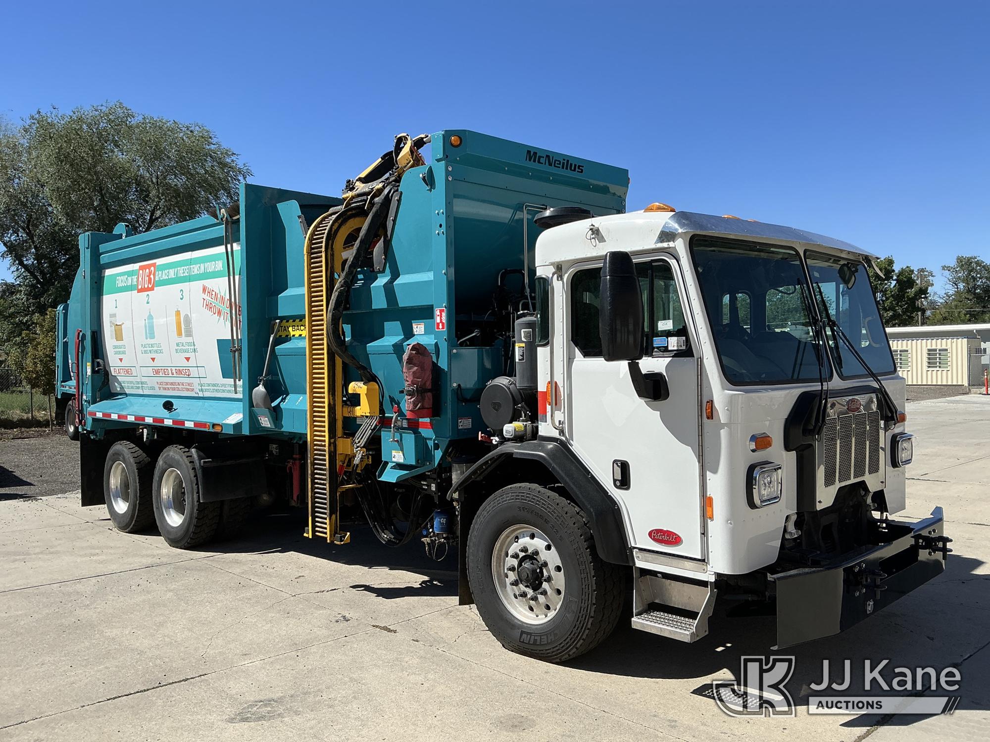2025 Peterbilt 520