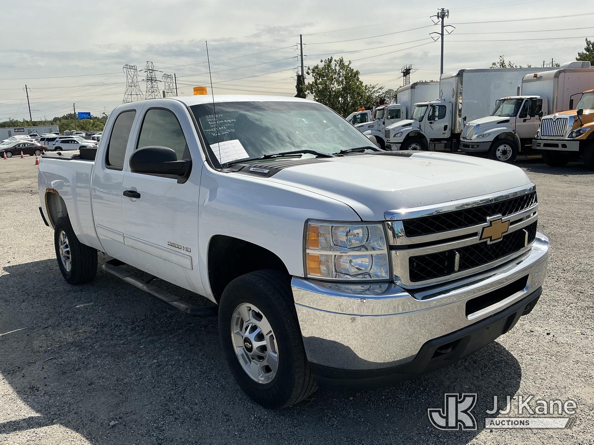 2013 Chevrolet SILVERADO 2500HD 4X4