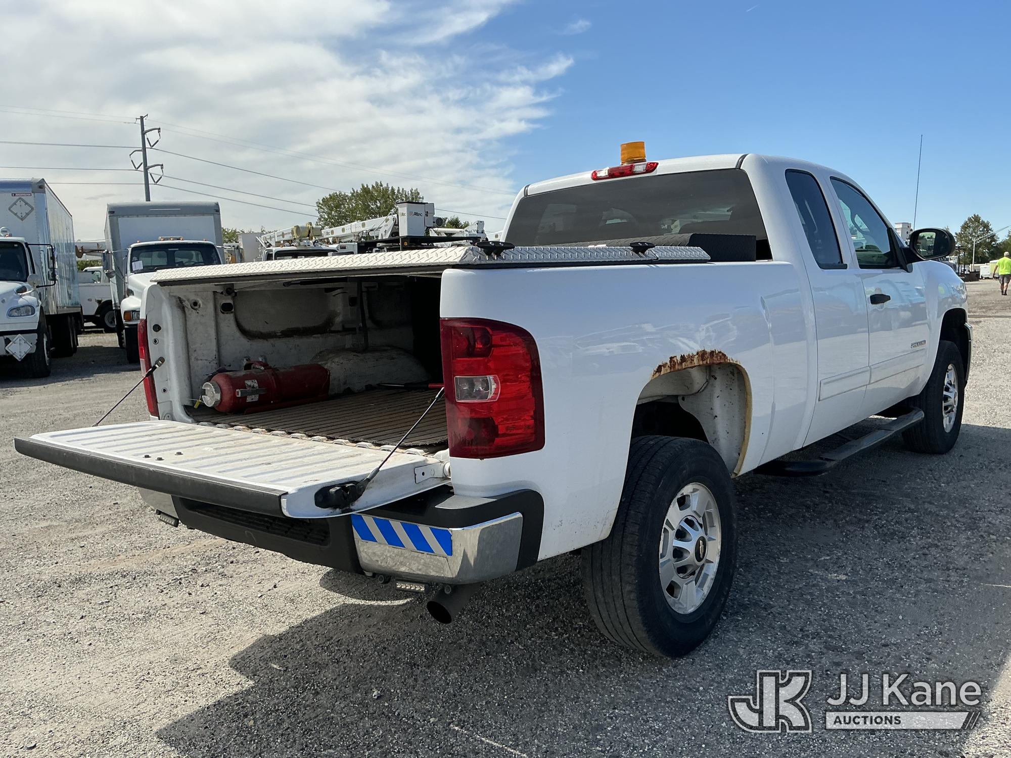 2013 Chevrolet SILVERADO 2500HD 4X4