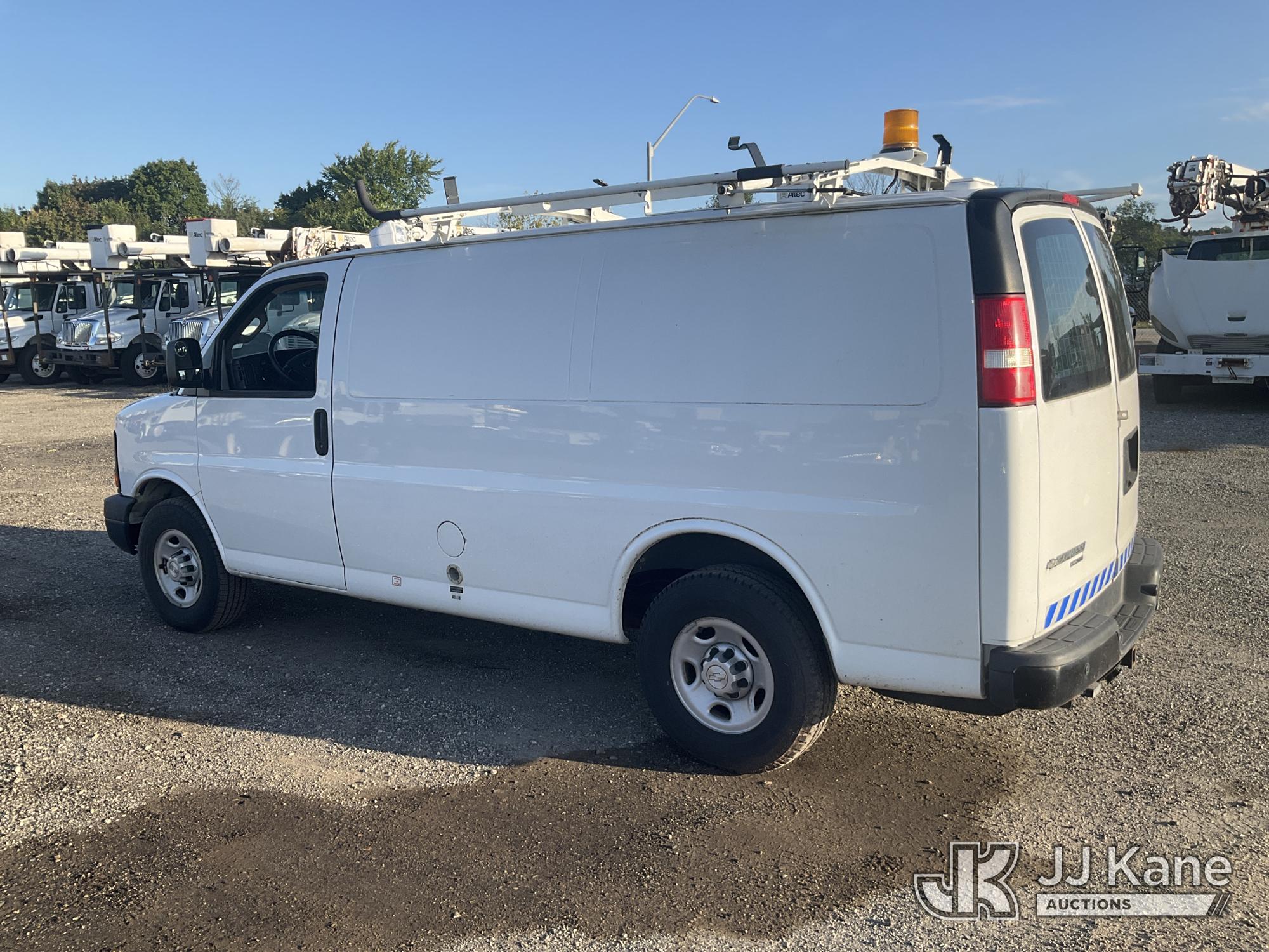 2016 Chevrolet Express G2500