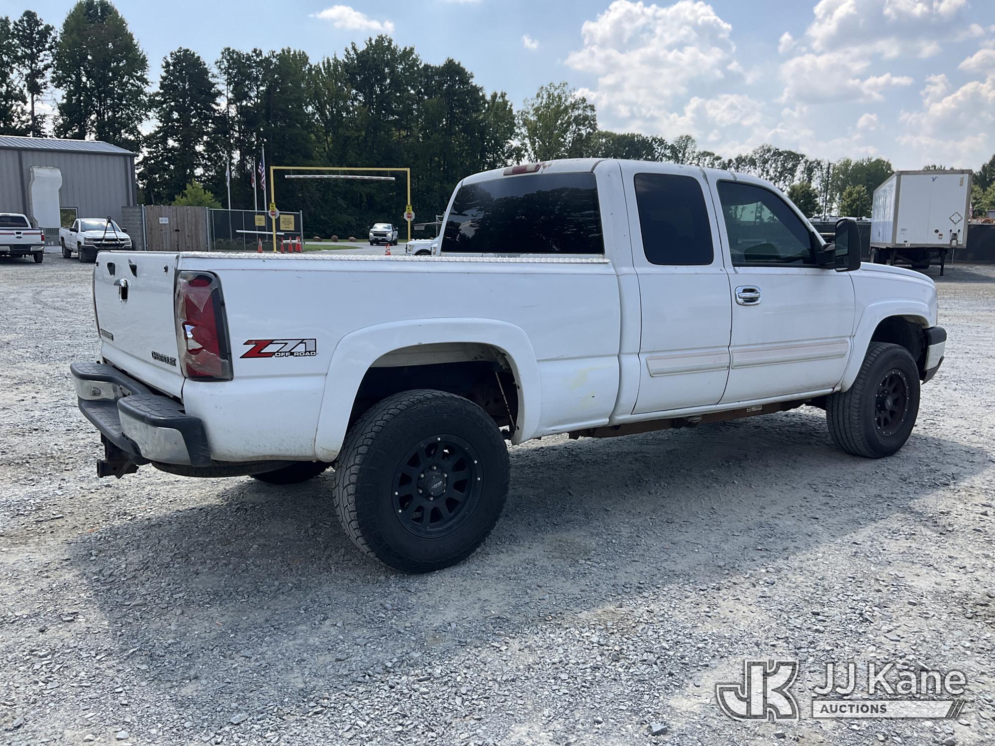 2004 Chevrolet SILVERADO 1500 4X4