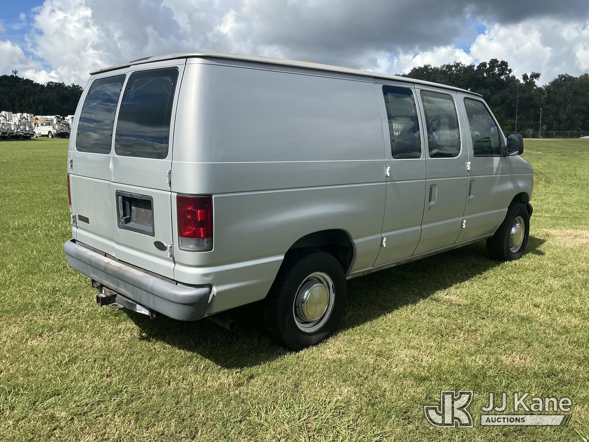 2004 Ford ECONOLINE