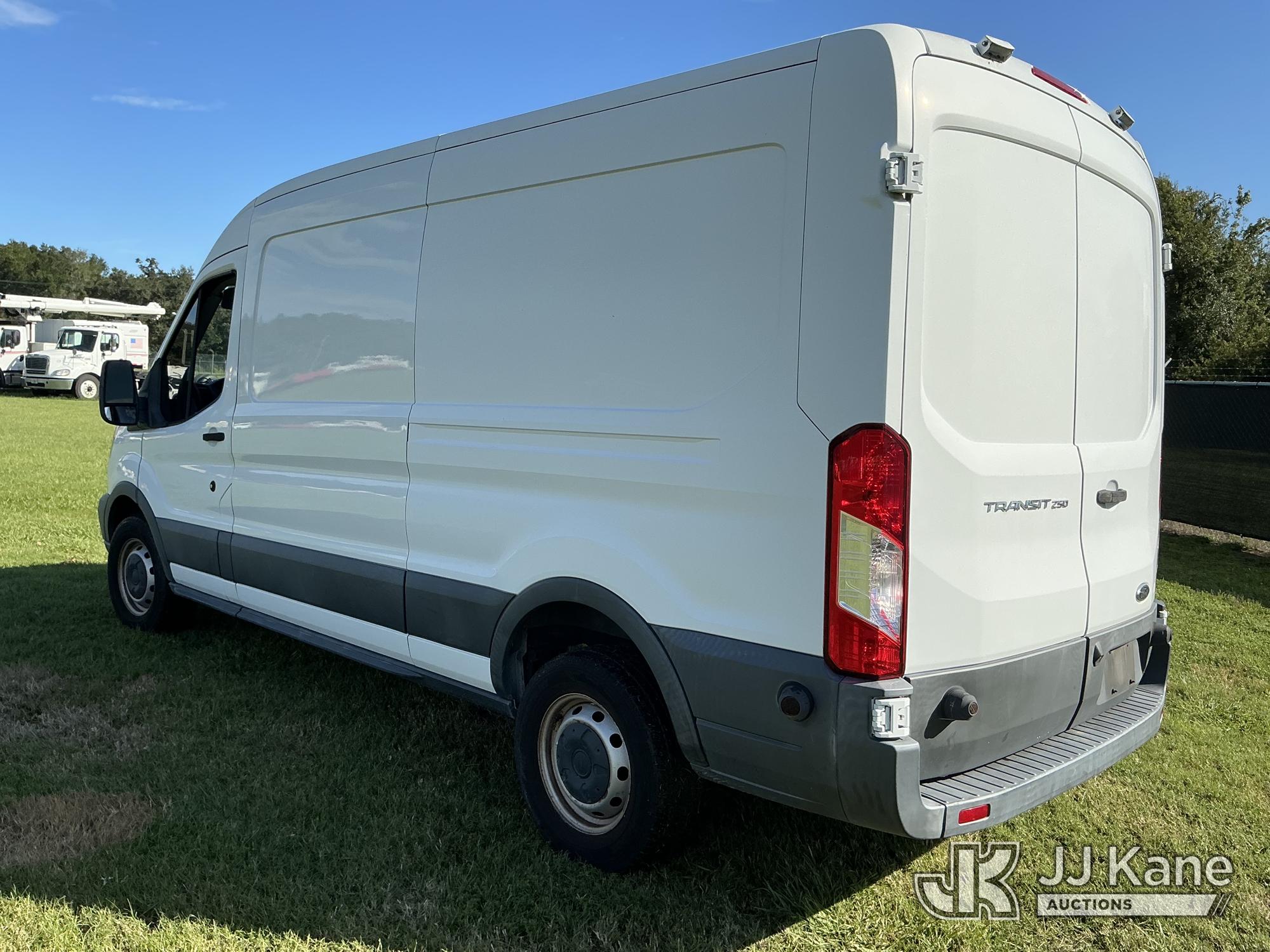 2017 Ford TRANSIT