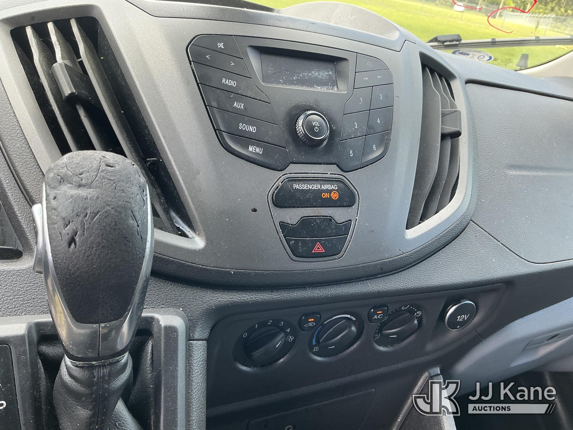2019 Ford TRANSIT