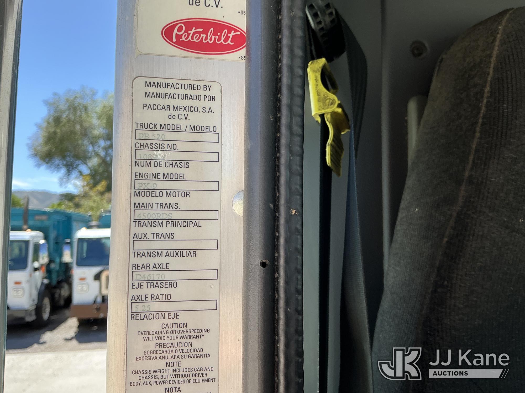 2020 Peterbilt 520