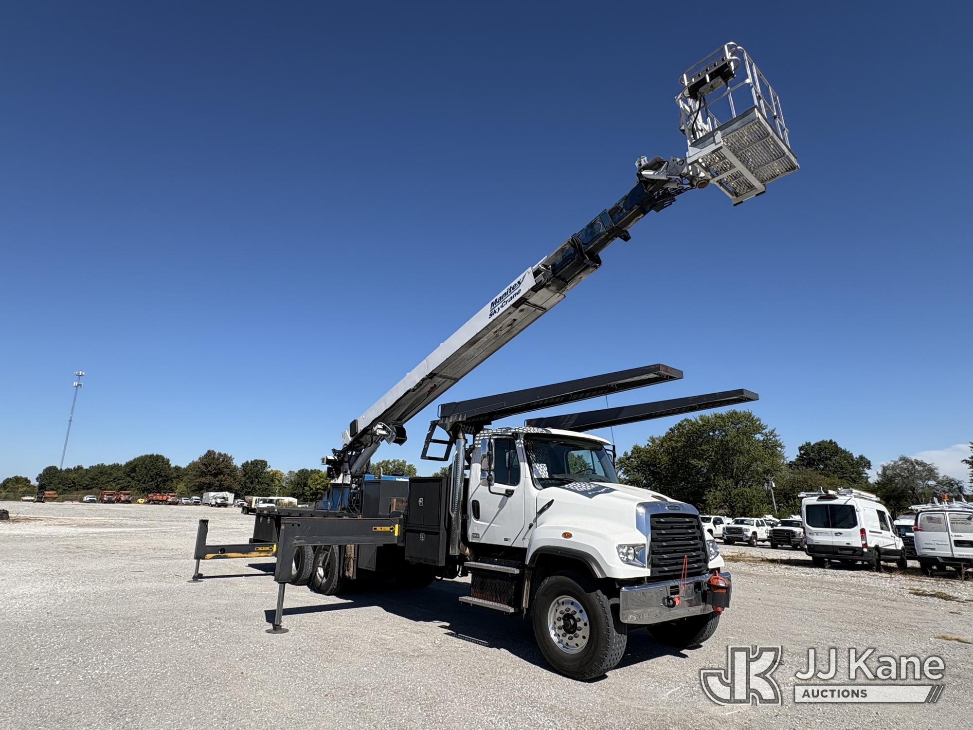 2014 Freightliner 114SD