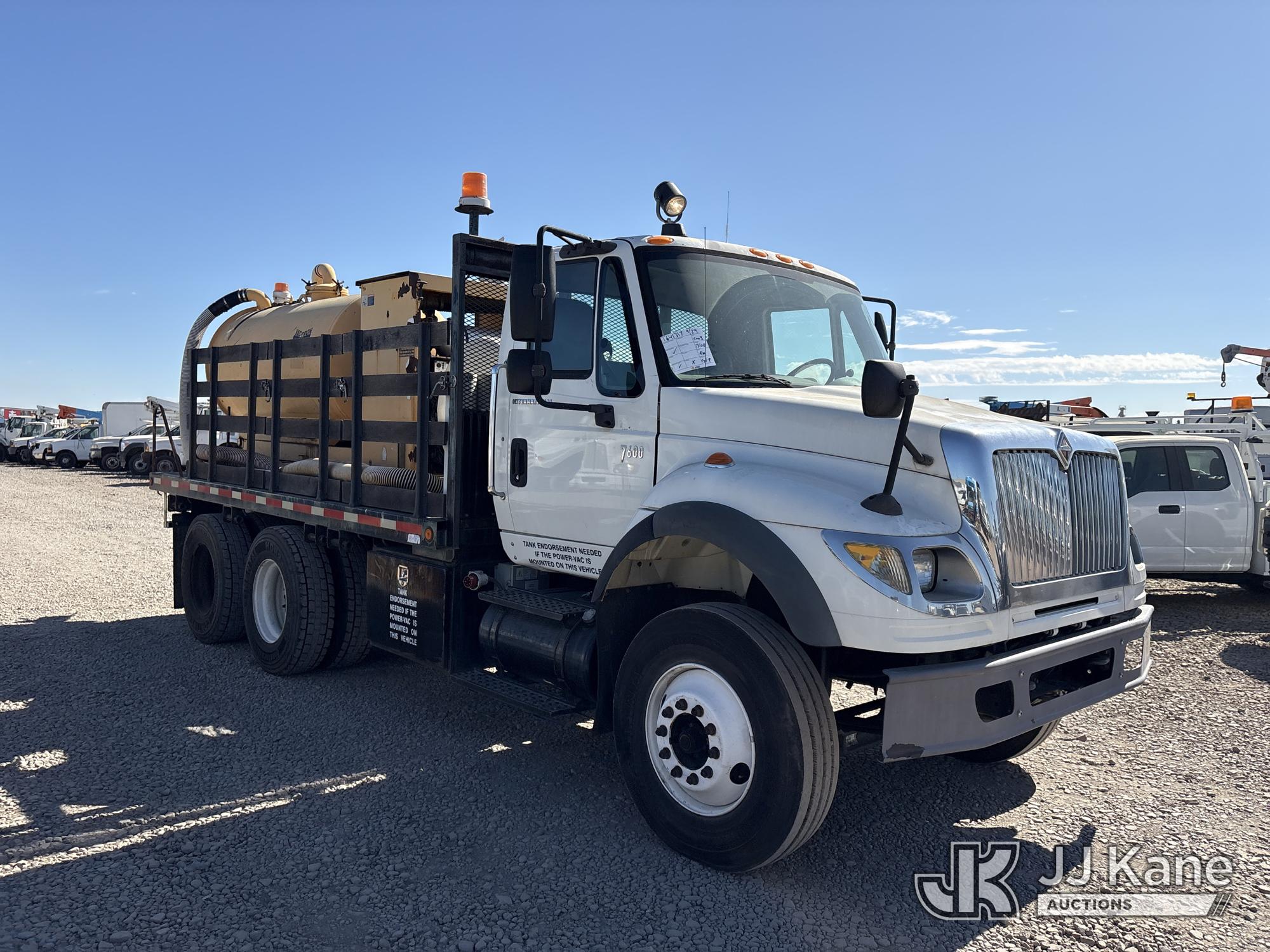 2003 International 7600
