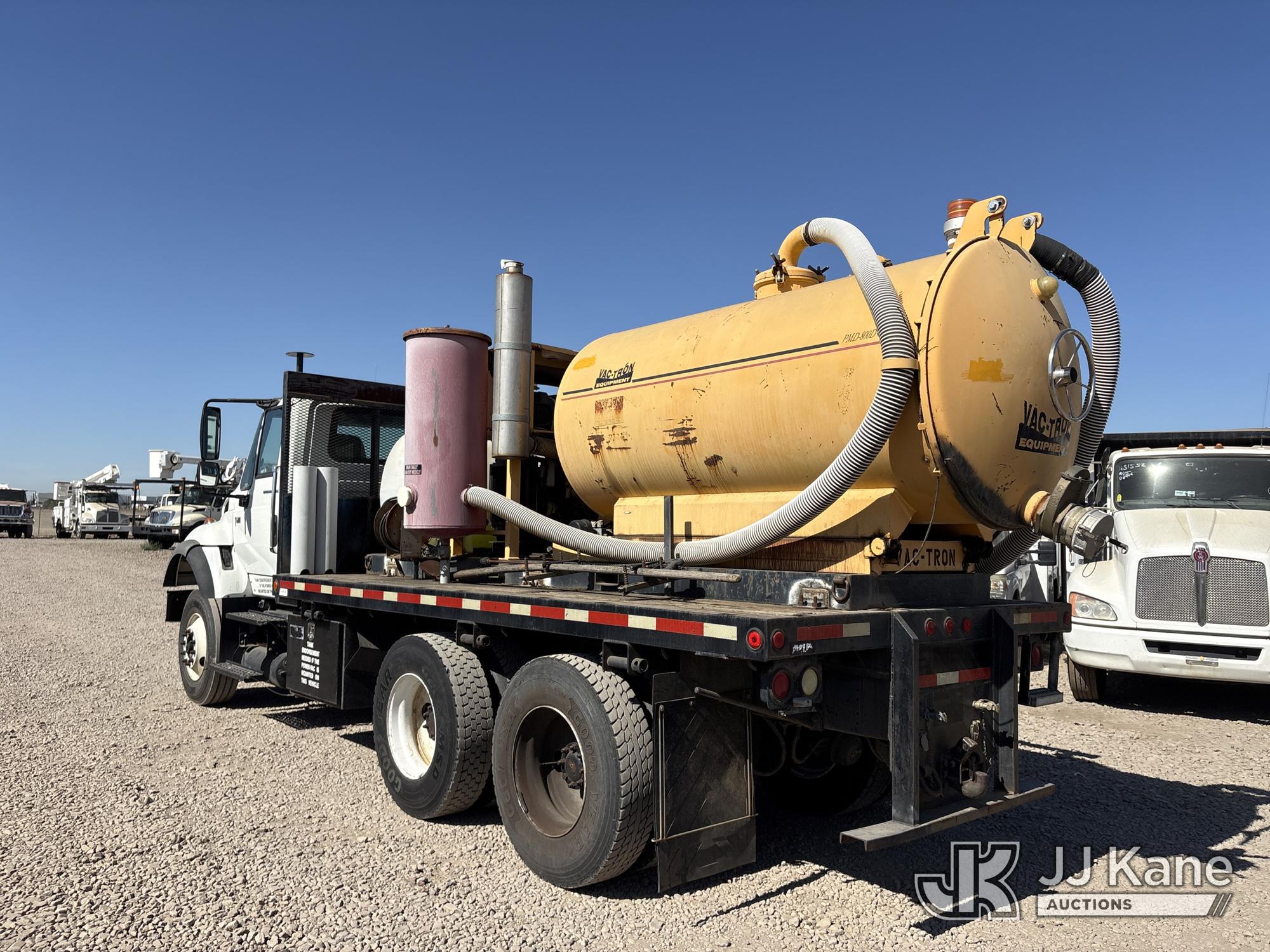 2003 International 7600