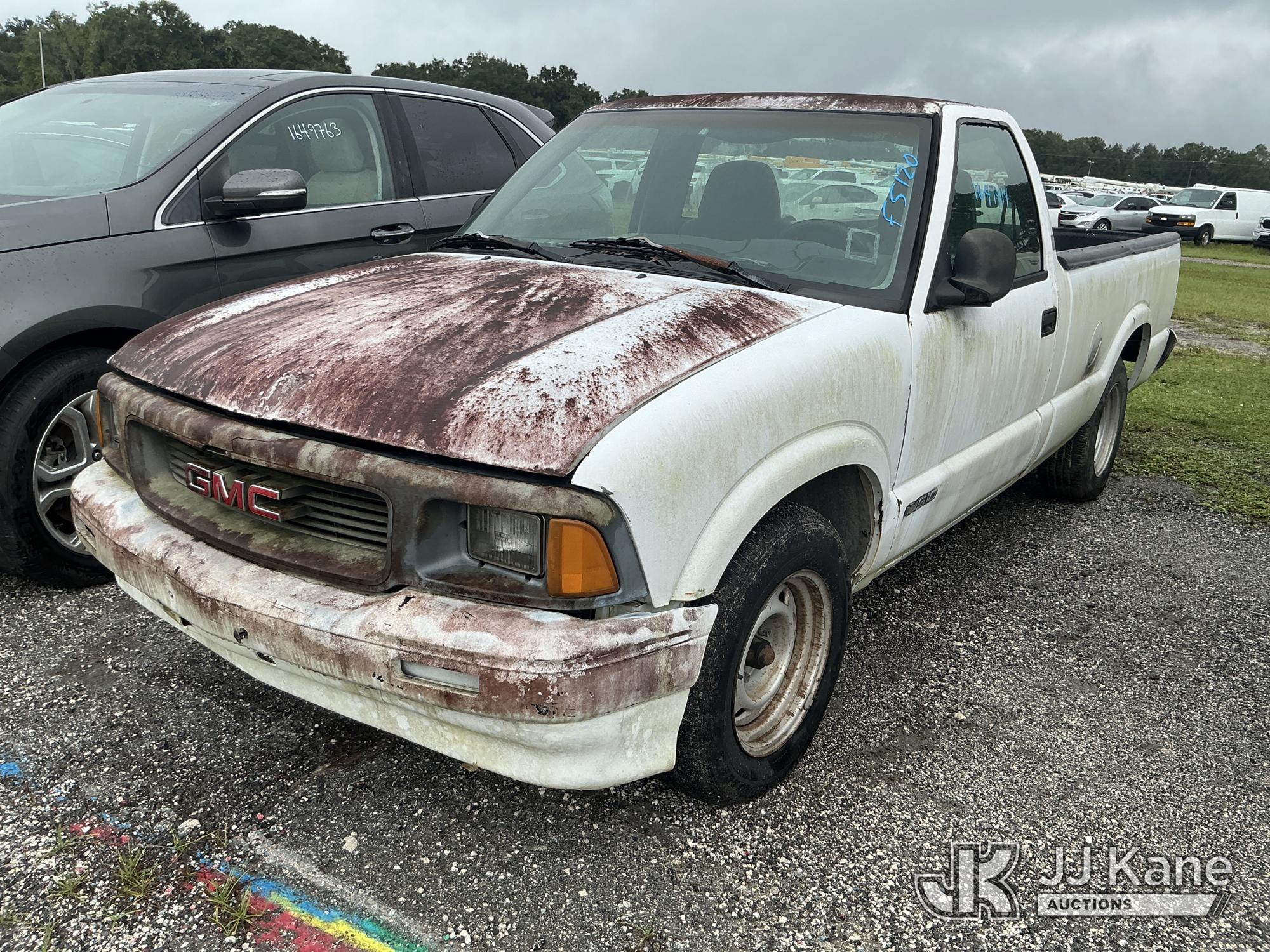 Photo of 1997 GMC Sonoma