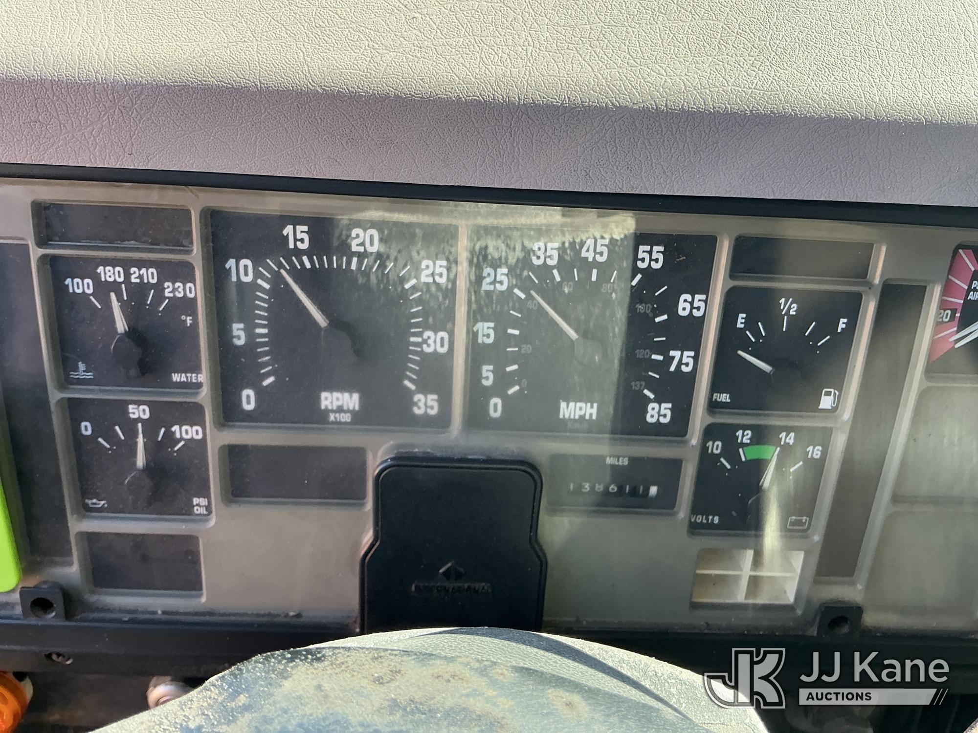 1999 International 4700