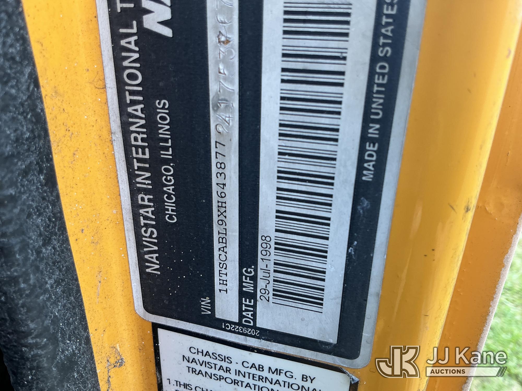 1999 International 4700