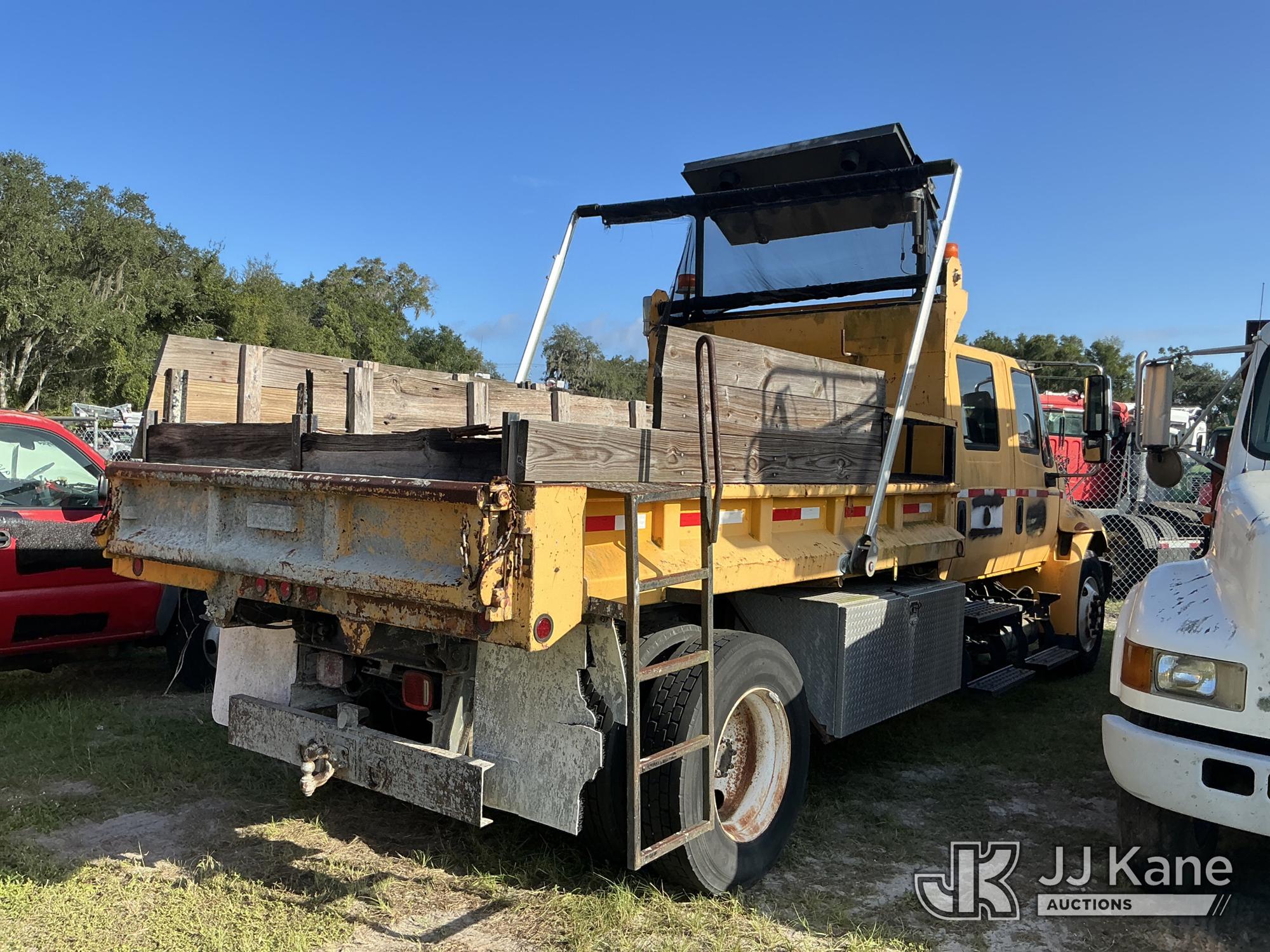 2004 International 4200