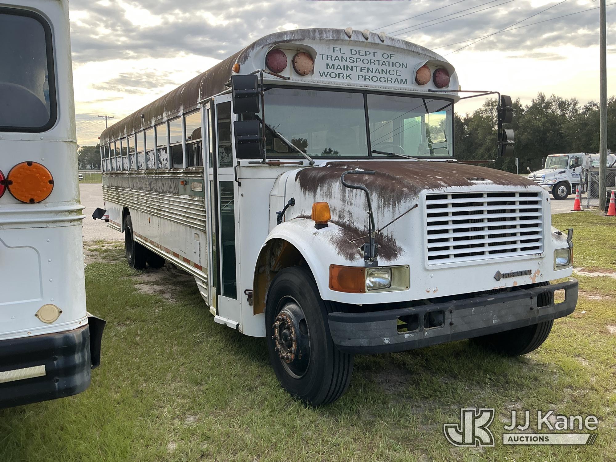 1992 International 3800