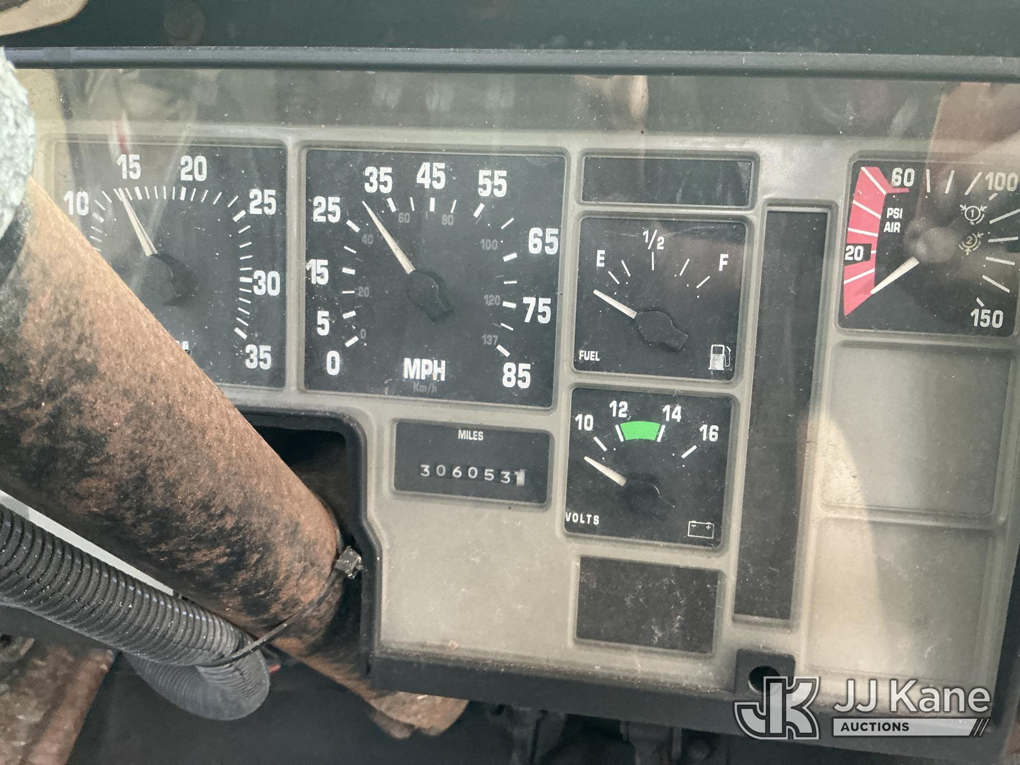 1991 International 3800