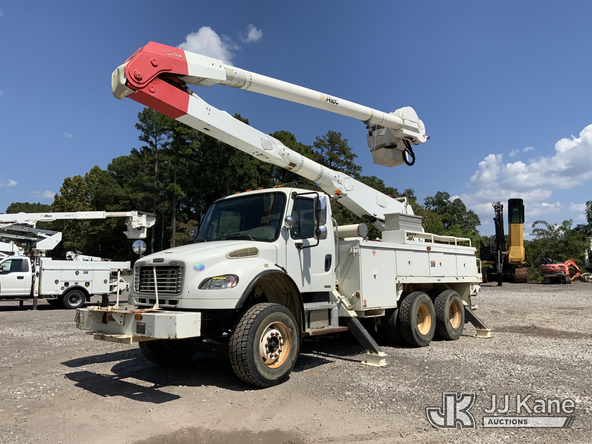 2010 Freightliner M2 106