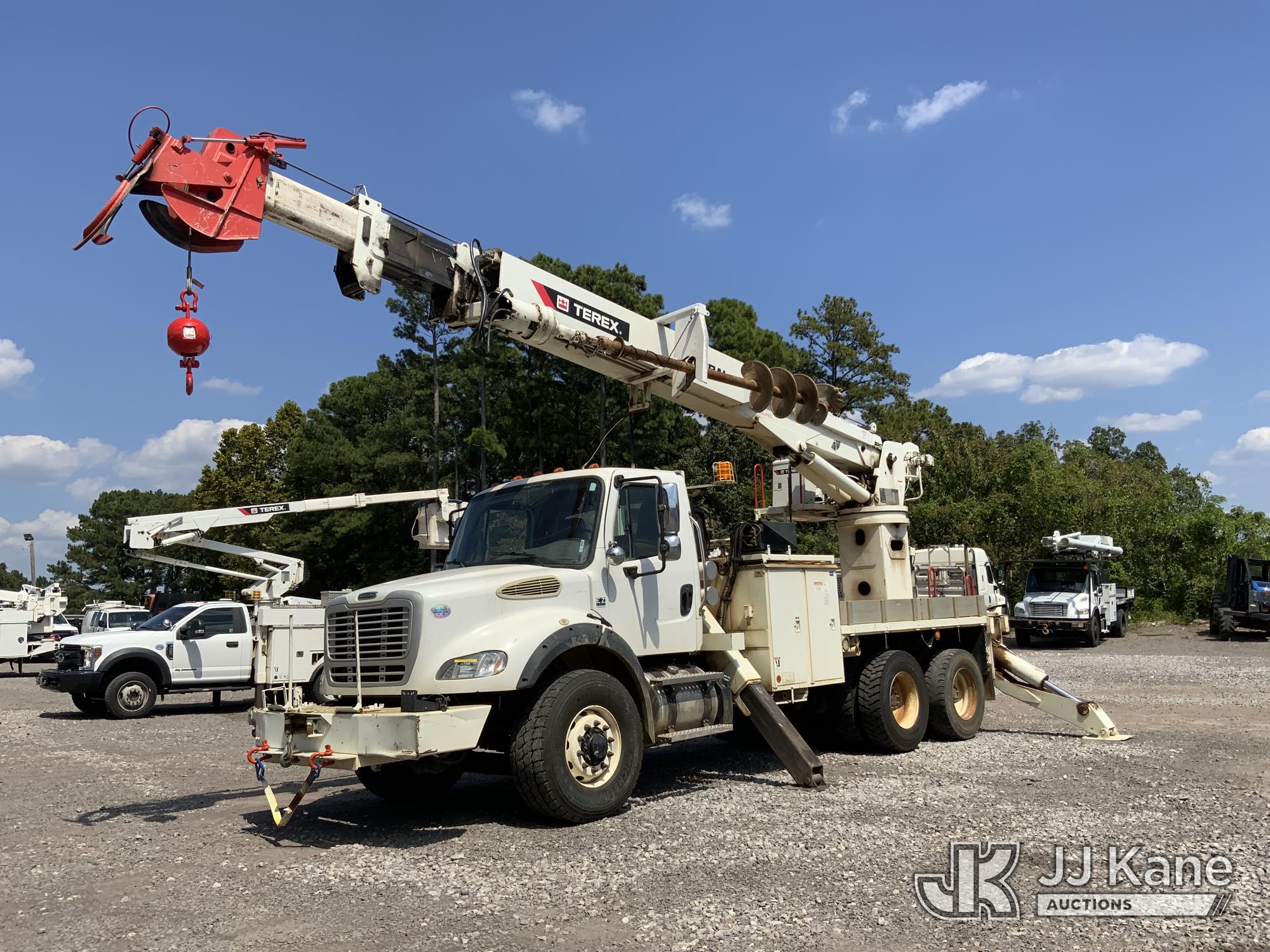 2014 Freightliner M2 112