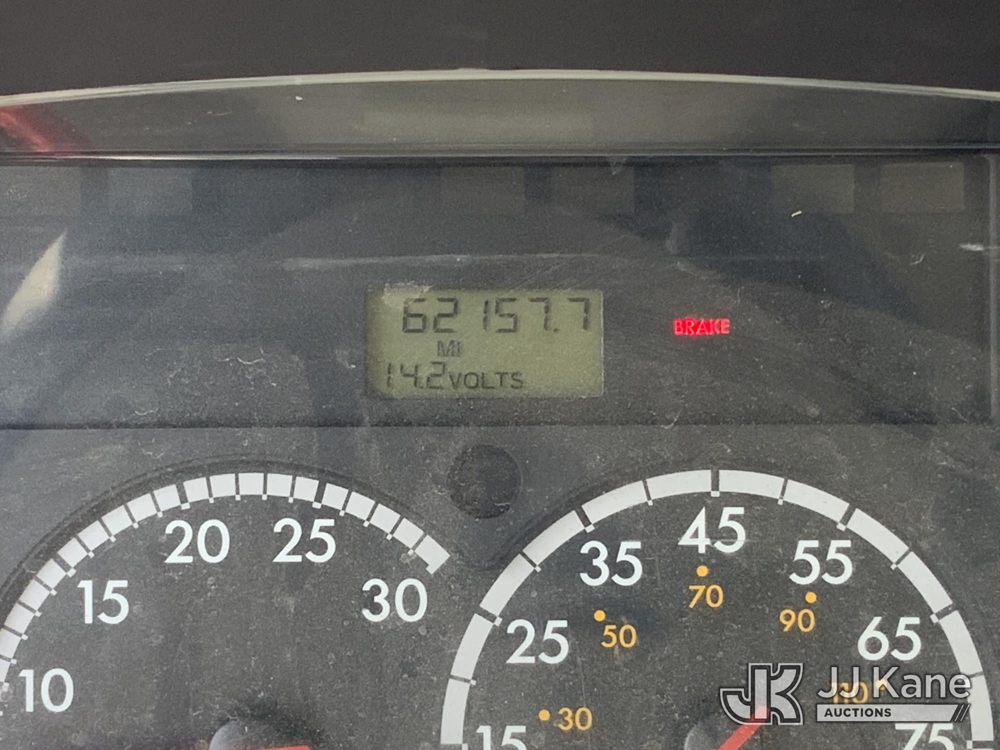 2007 Freightliner M2 106