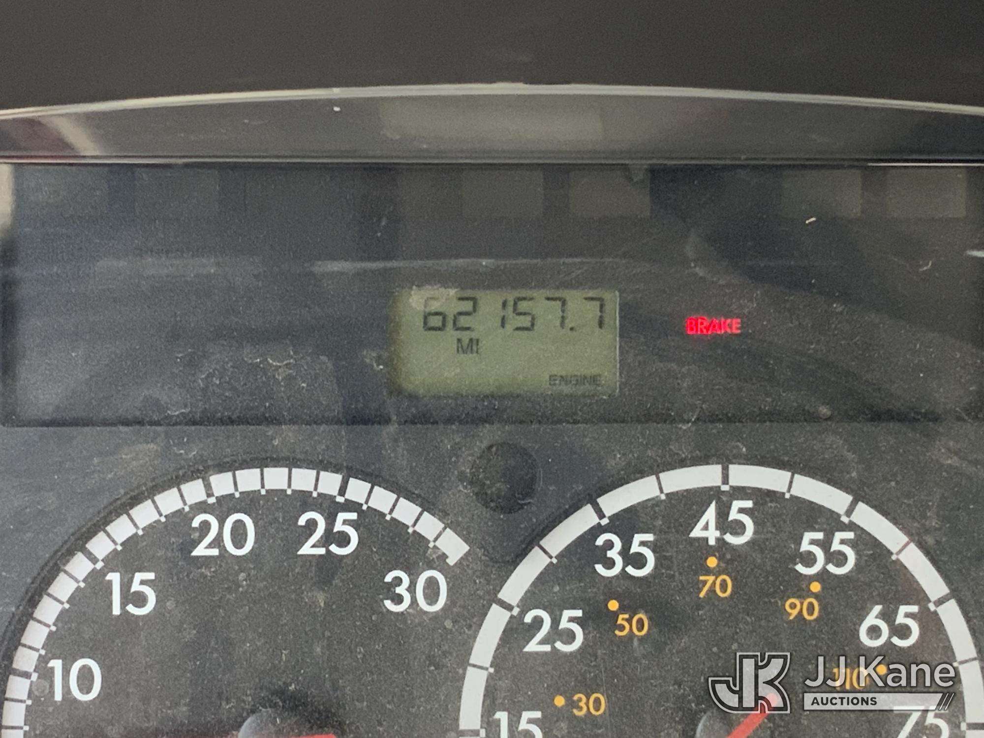 2007 Freightliner M2 106