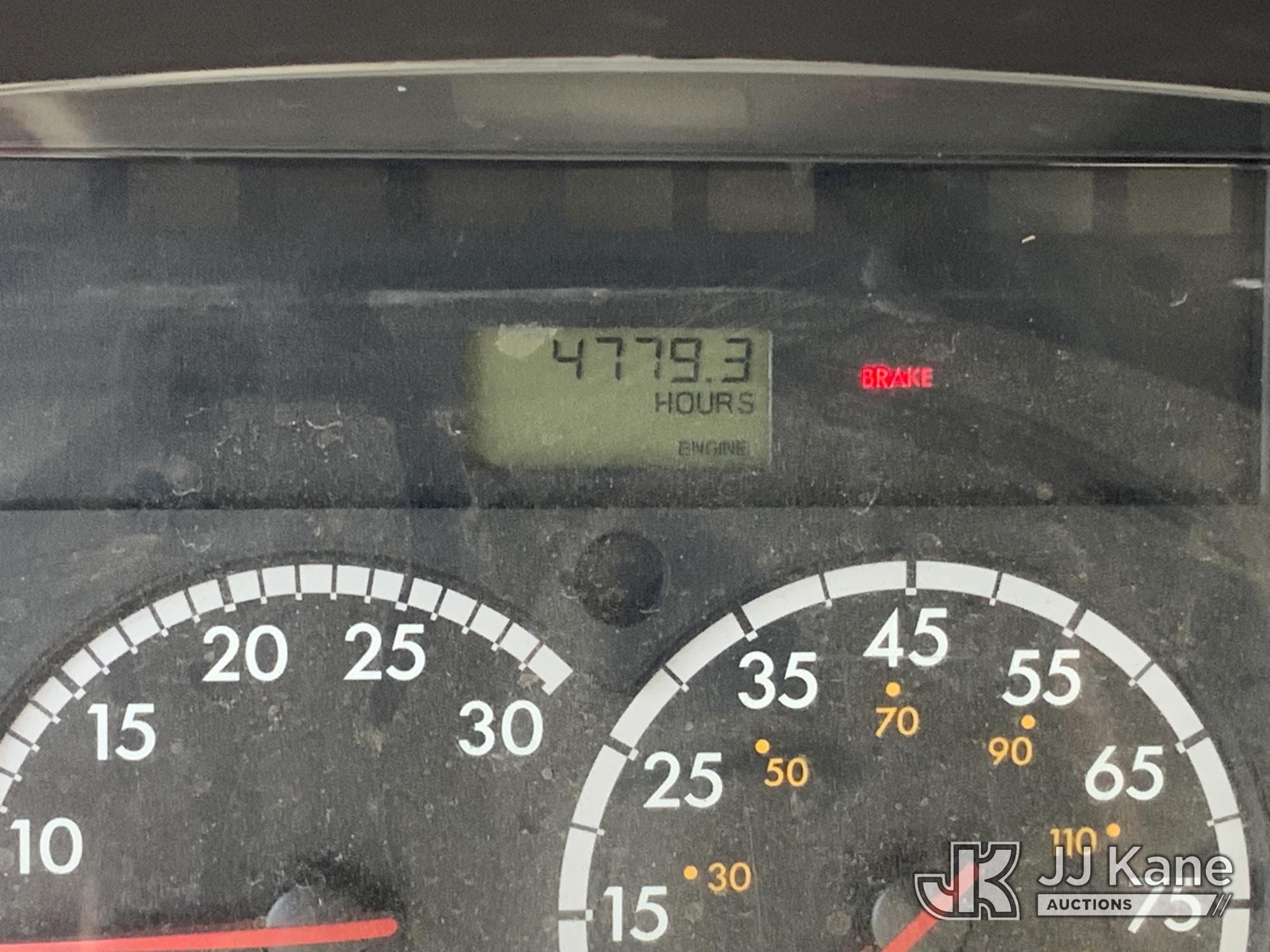 2007 Freightliner M2 106