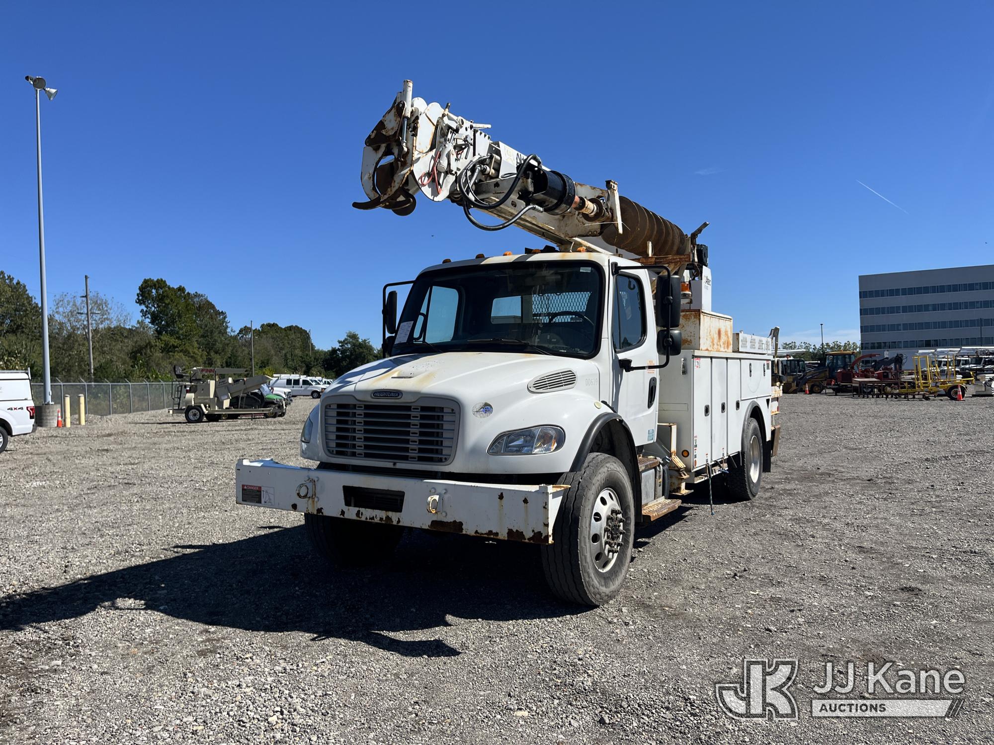 Photo of 2015 Freightliner M2 106