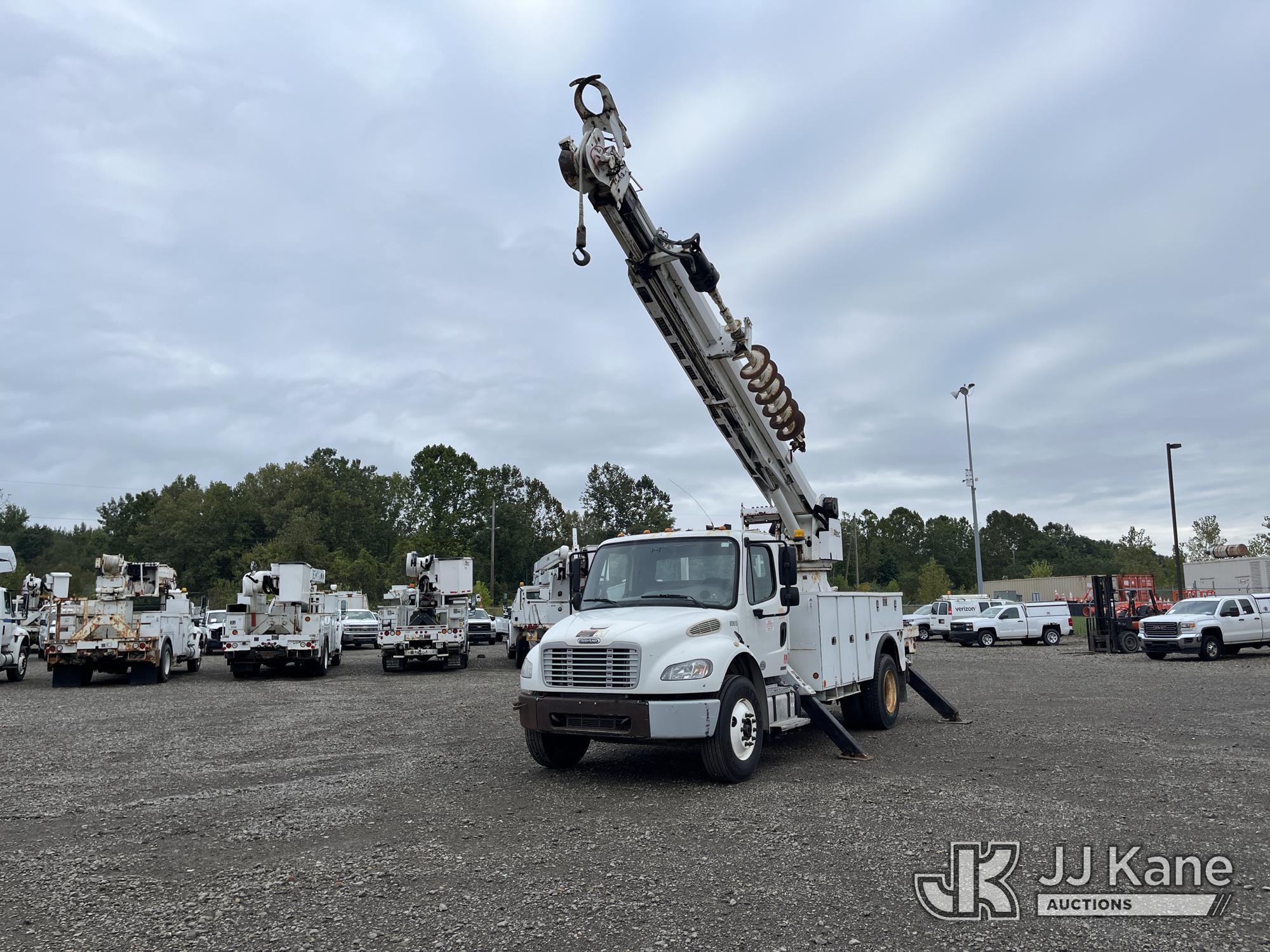 Photo of 2011 Freightliner M2 106