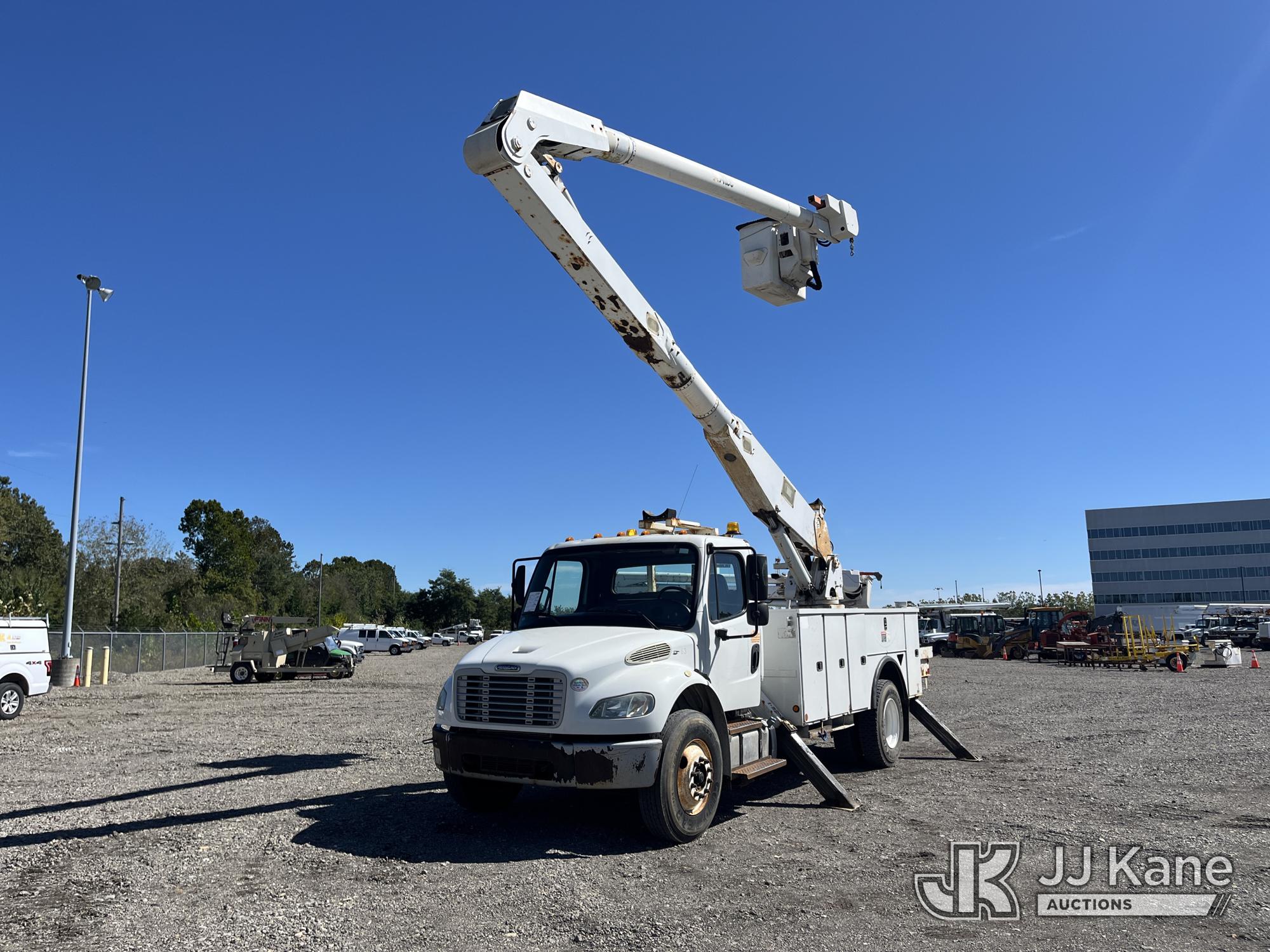 2013 Freightliner M2 106