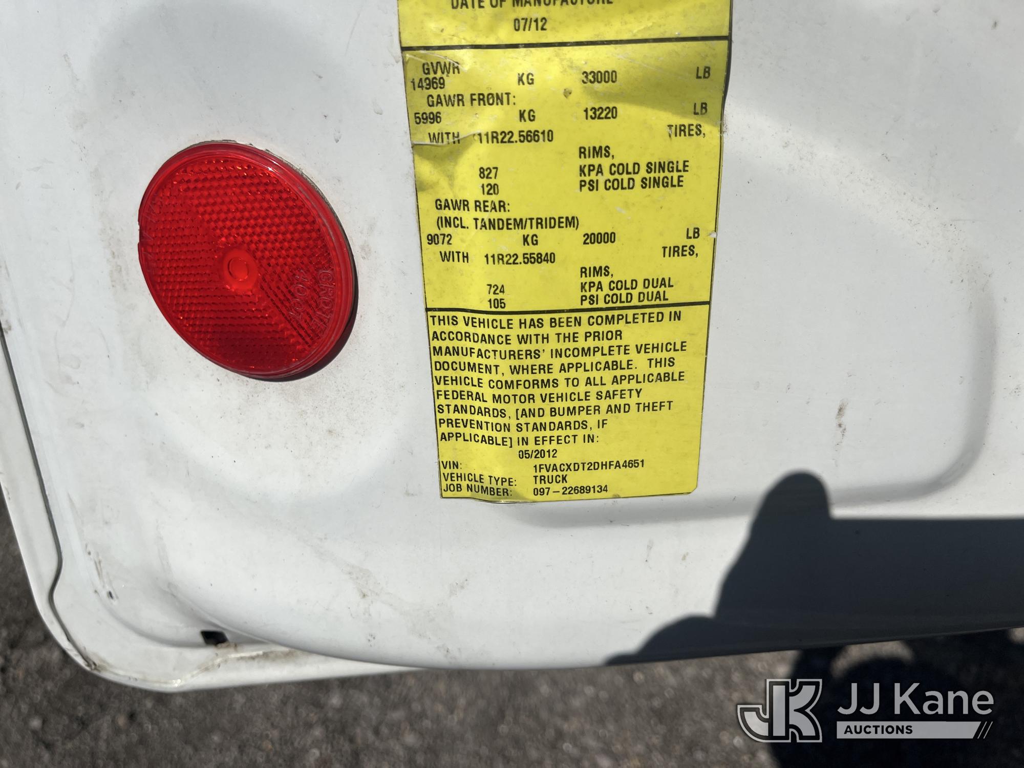 2013 Freightliner M2 106