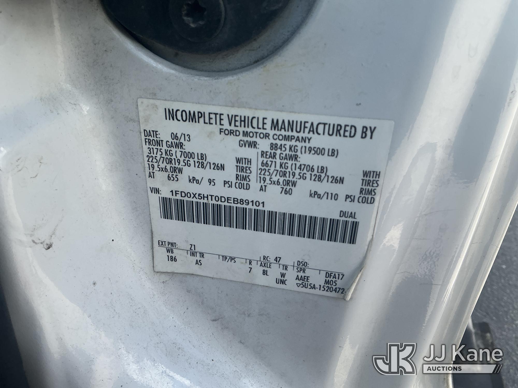 2013 Ford F550 4X4