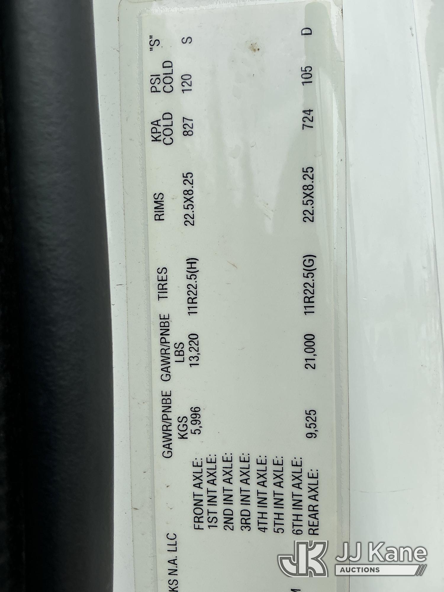 2020 Freightliner M2-106