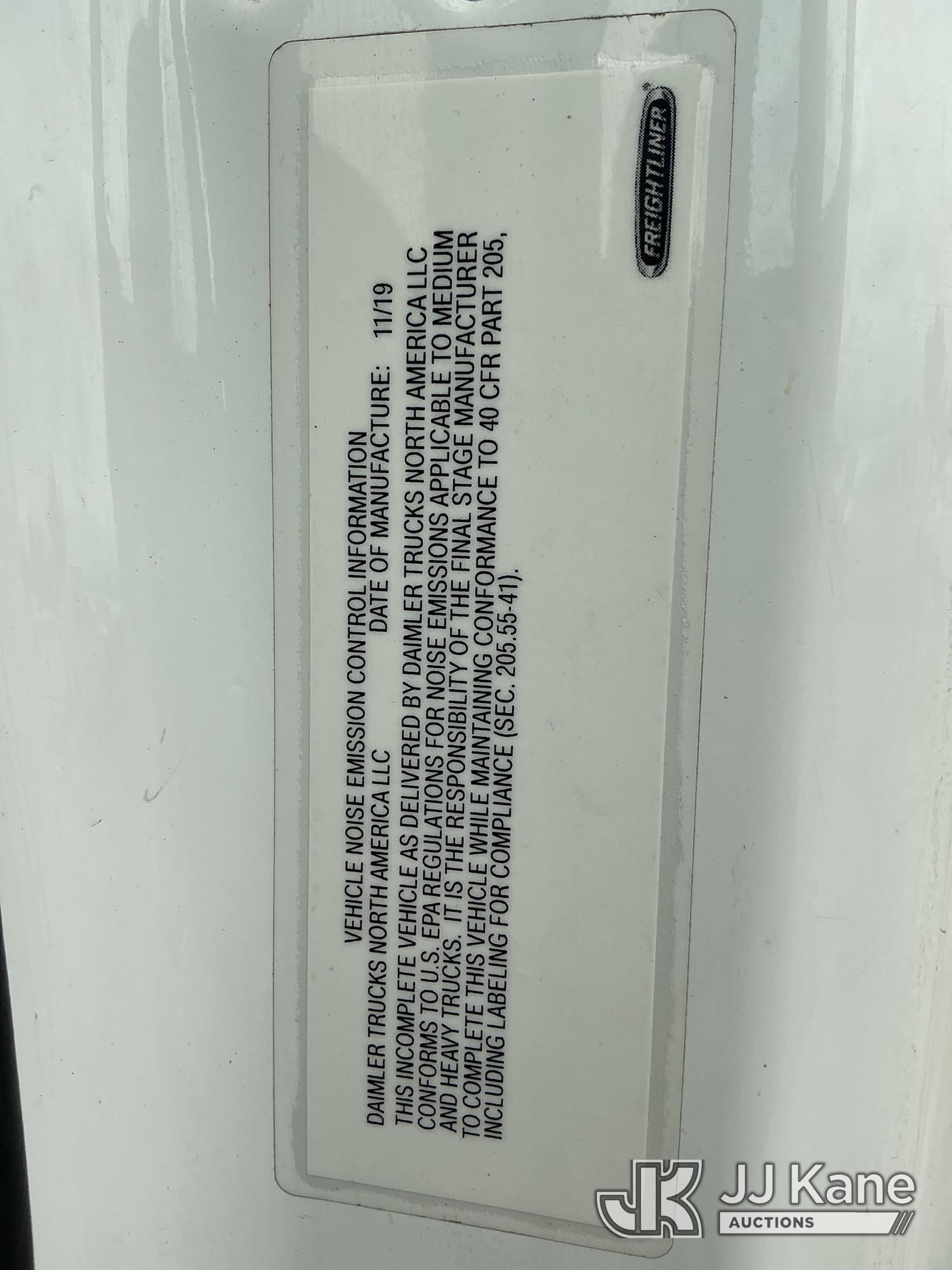 2020 Freightliner M2-106