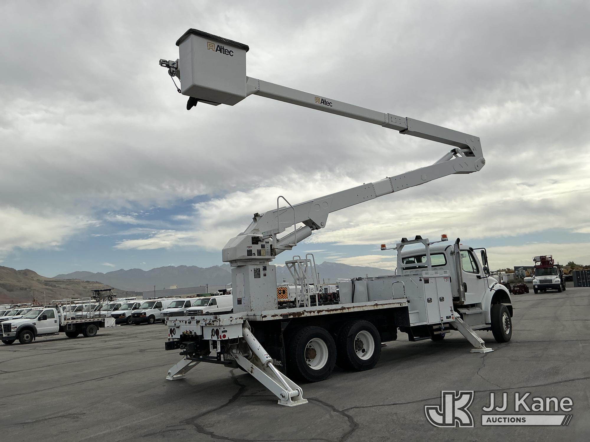 2020 Freightliner M2-106