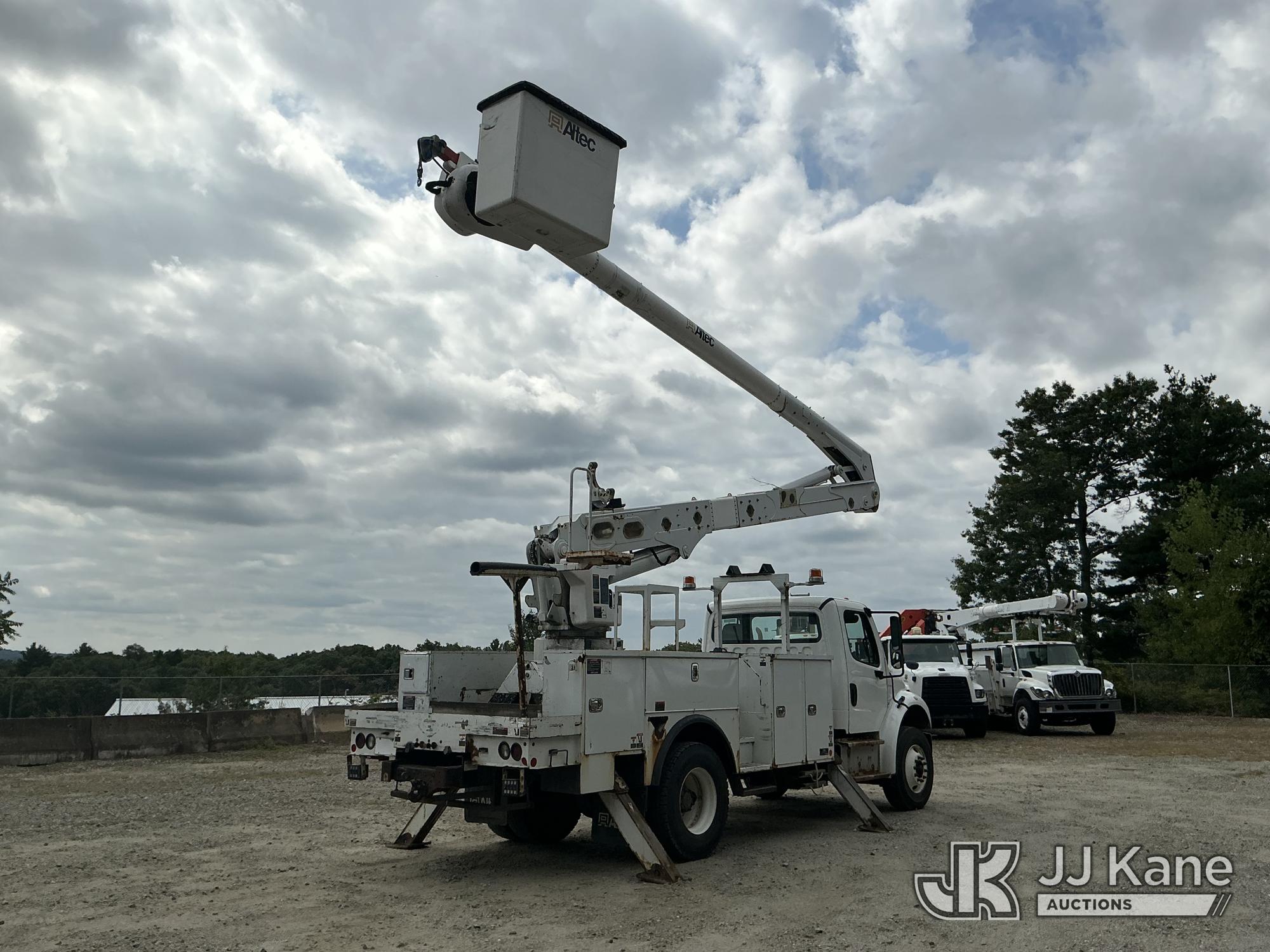2019 Freightliner M2