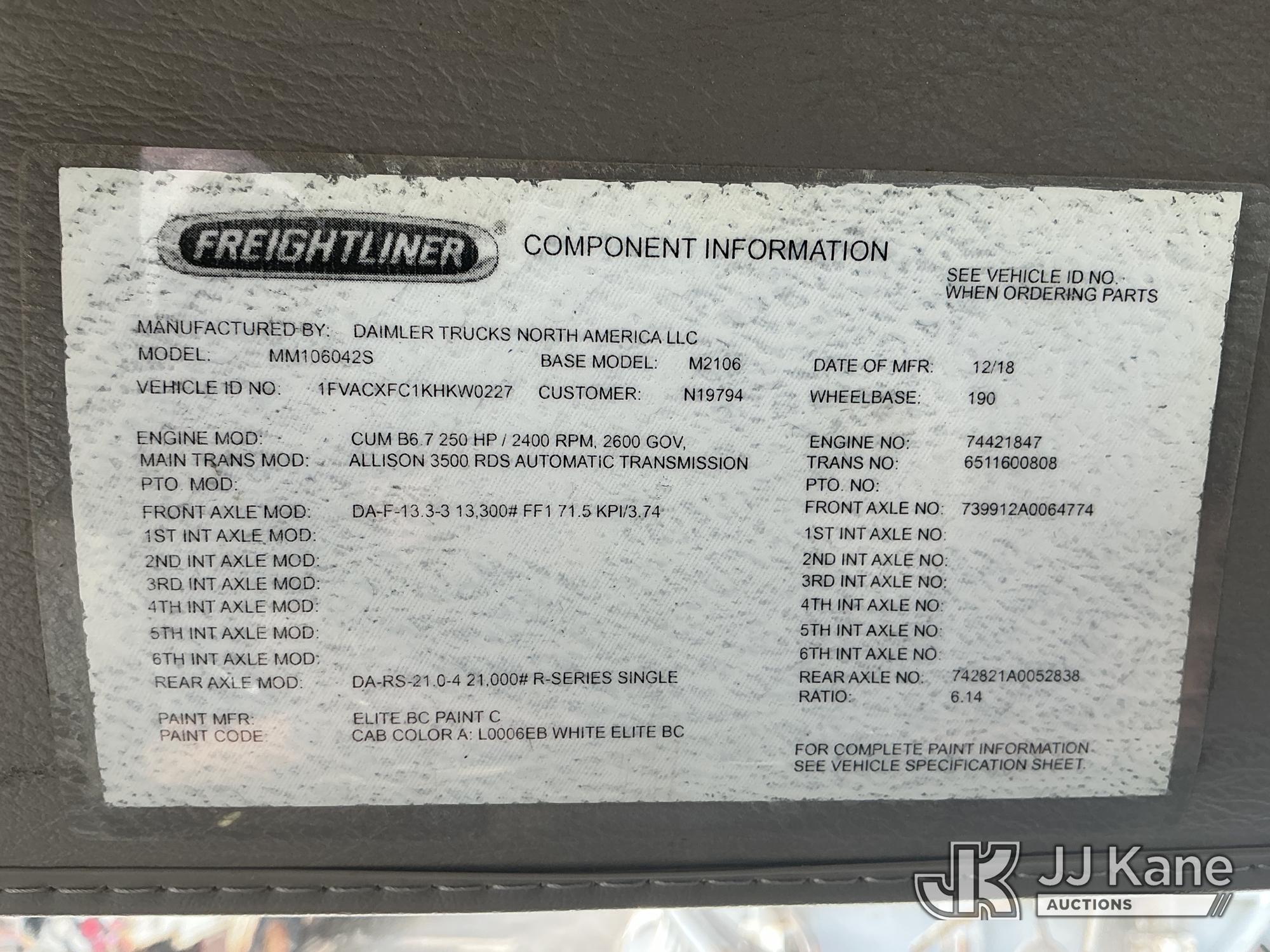 2019 Freightliner M2