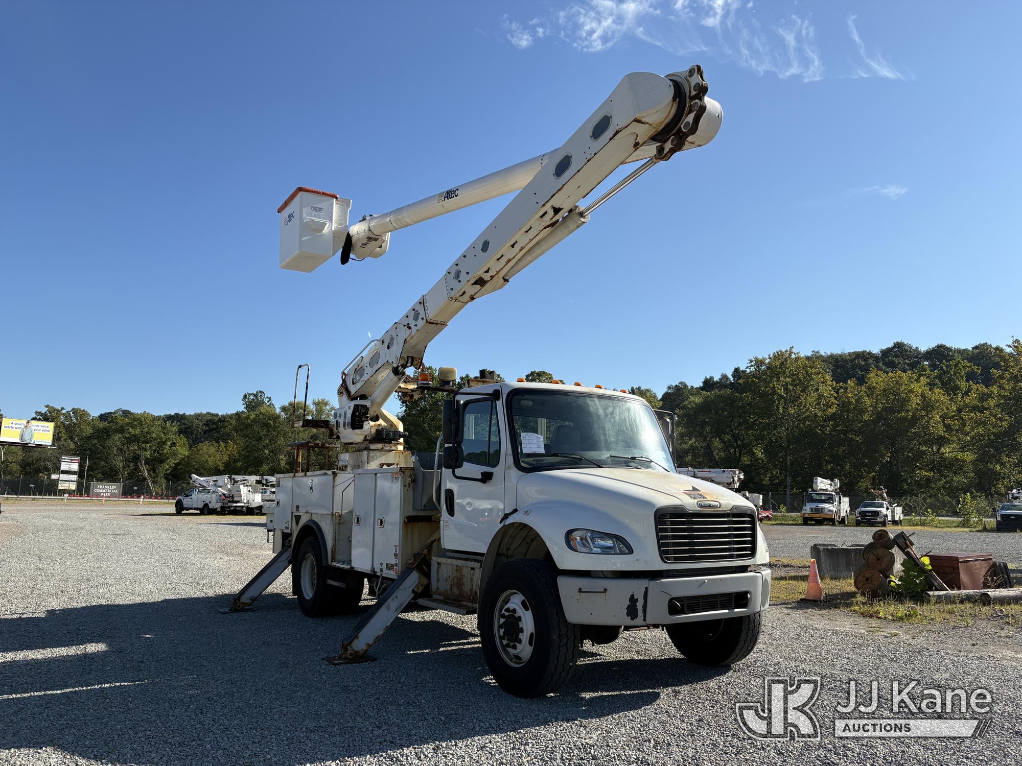 2021 Freightliner M2