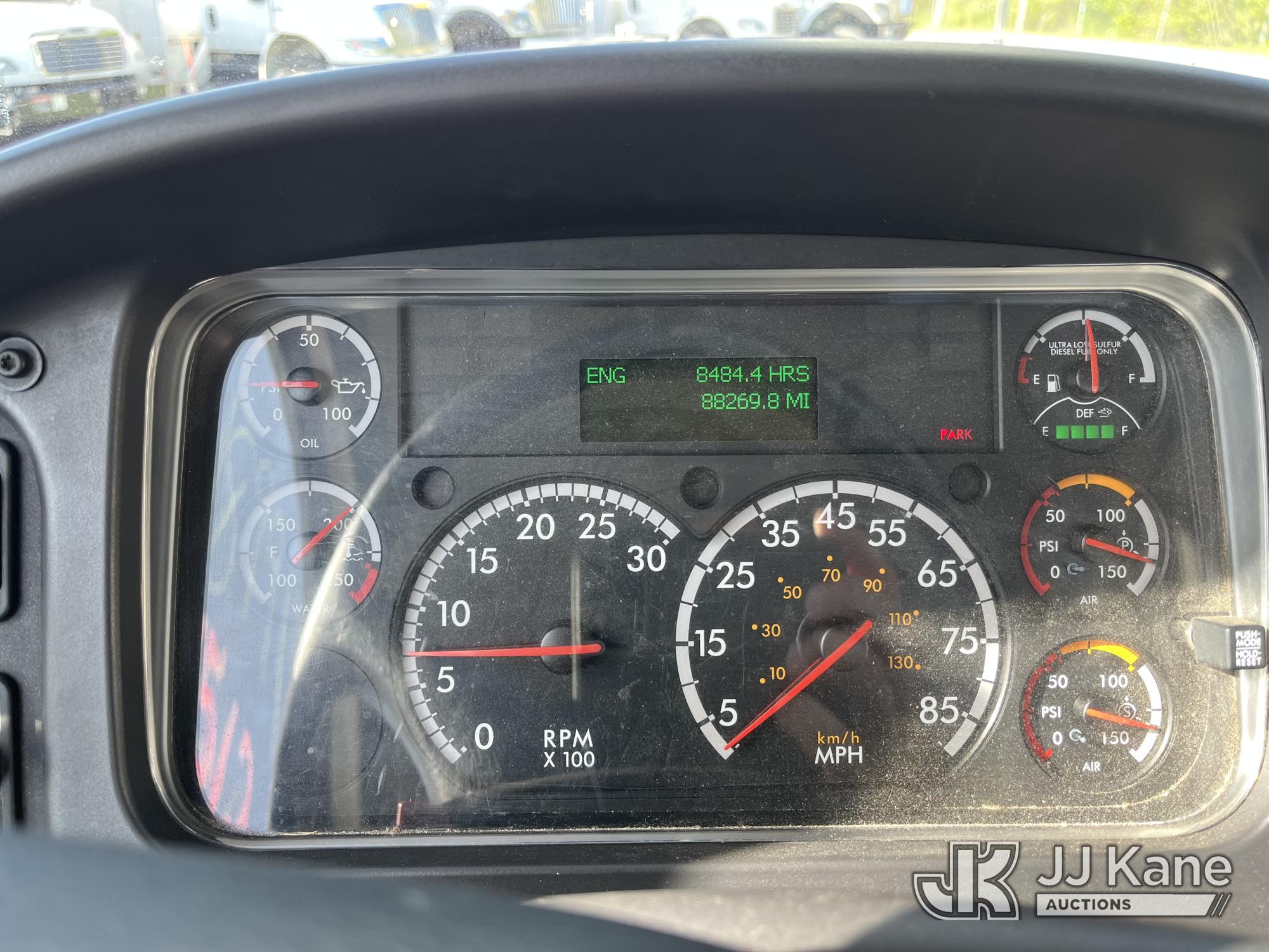 2016 Freightliner M2 106