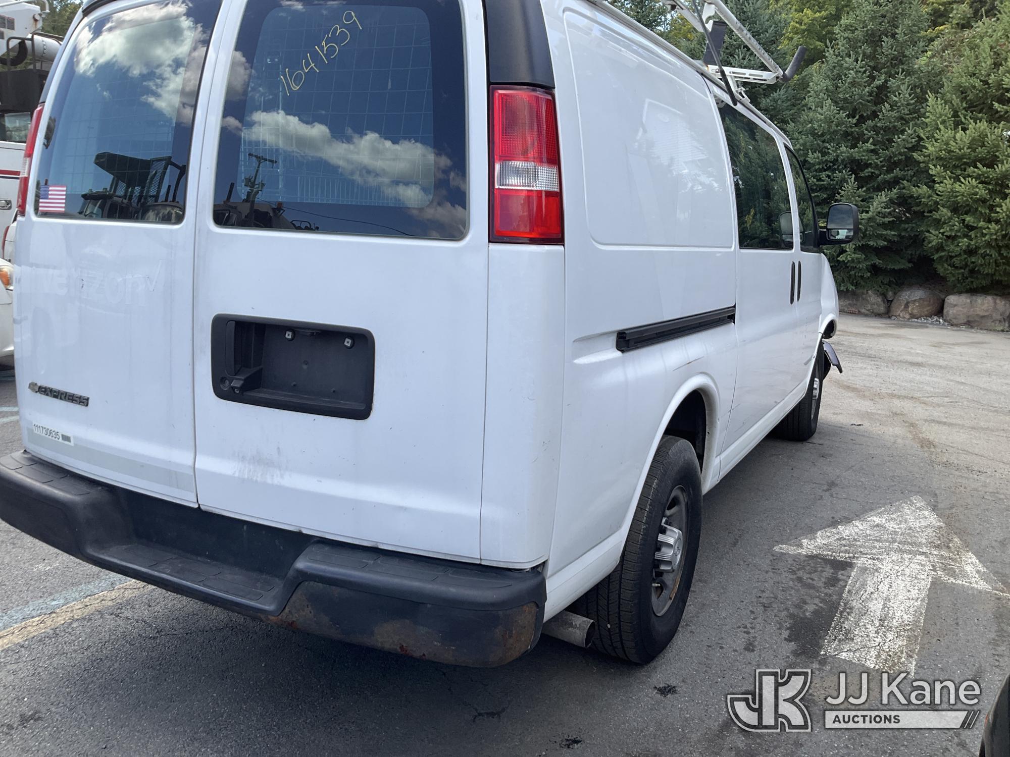 2017 Chevrolet Express G2500