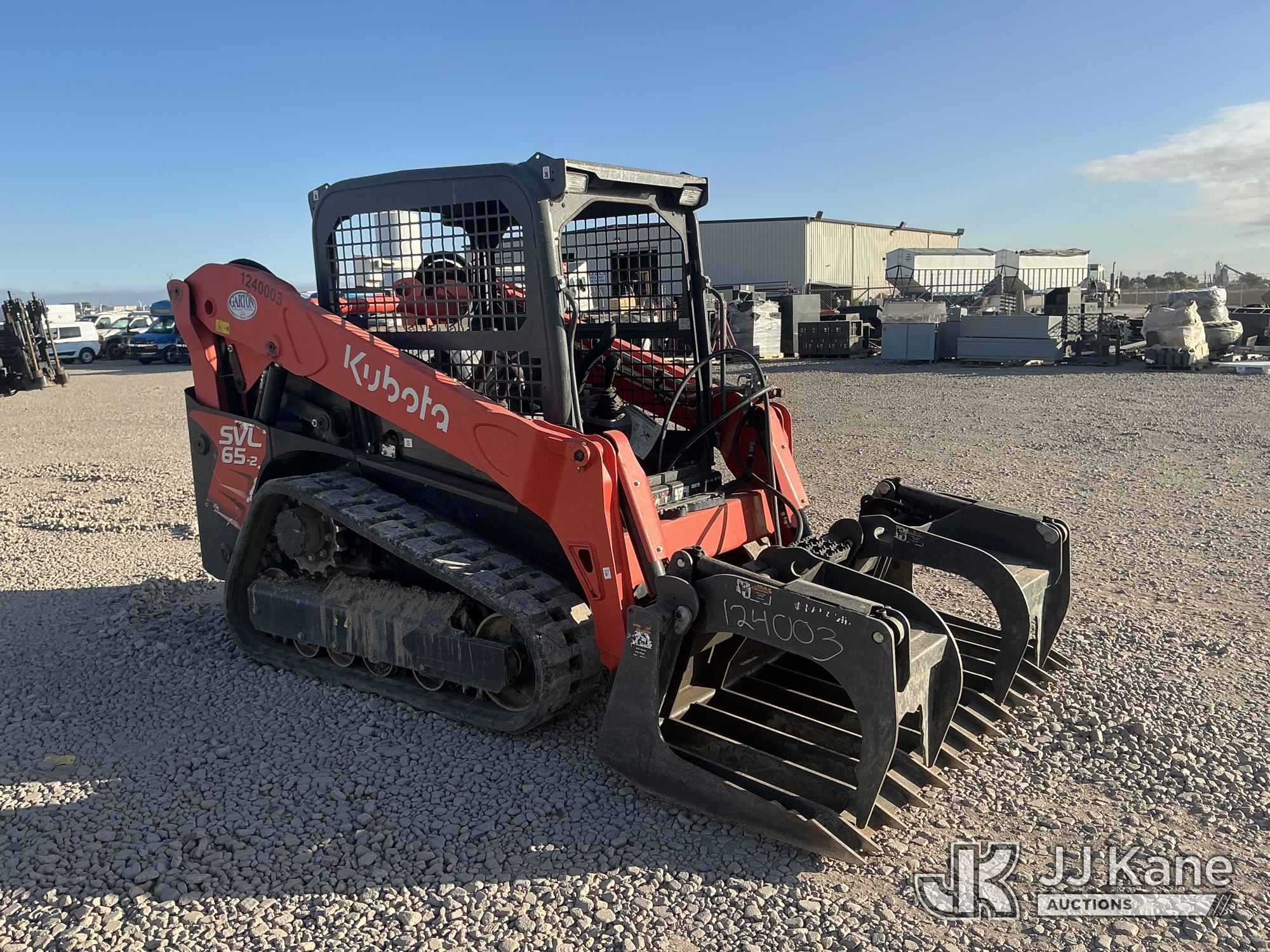 Photo of Kubota SVL65-2