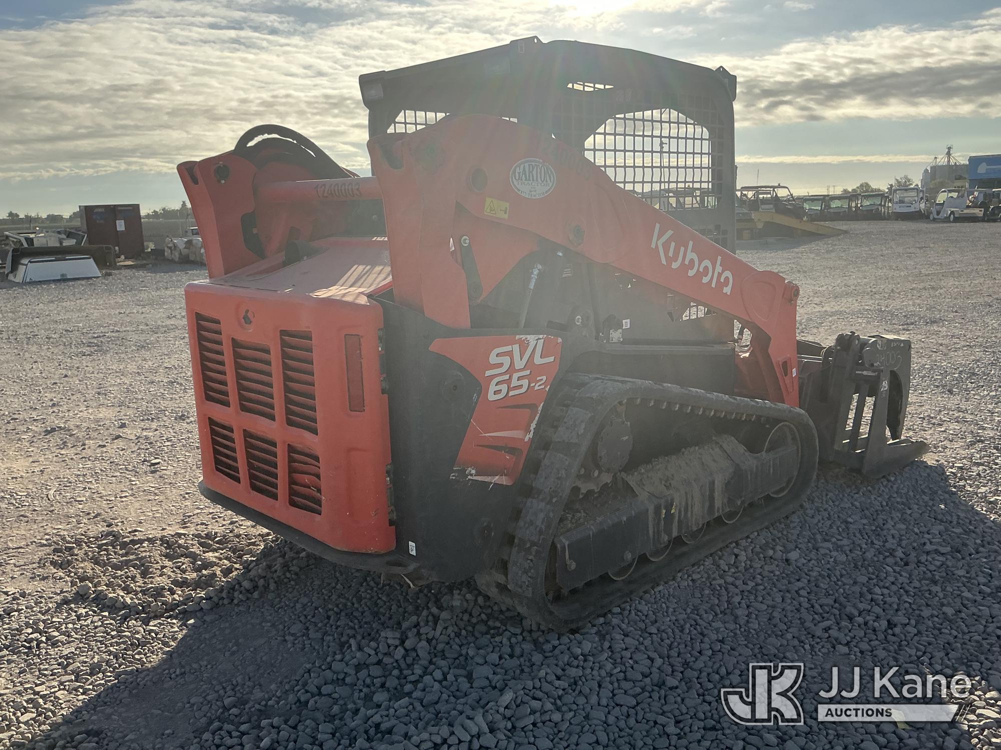 0 Kubota SVL65-2